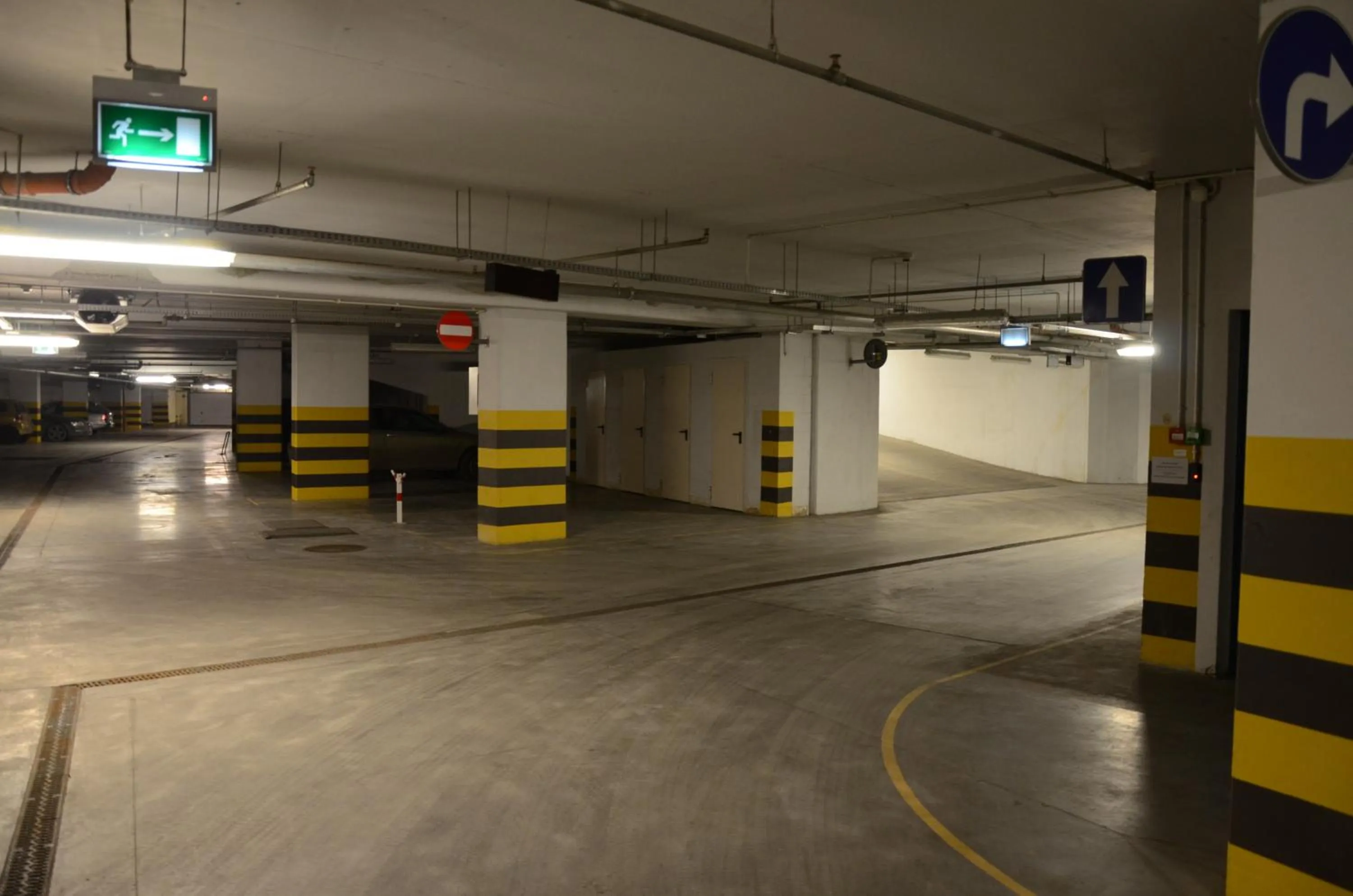 Decorative detail in Angel City Center Krakow Aparthotel