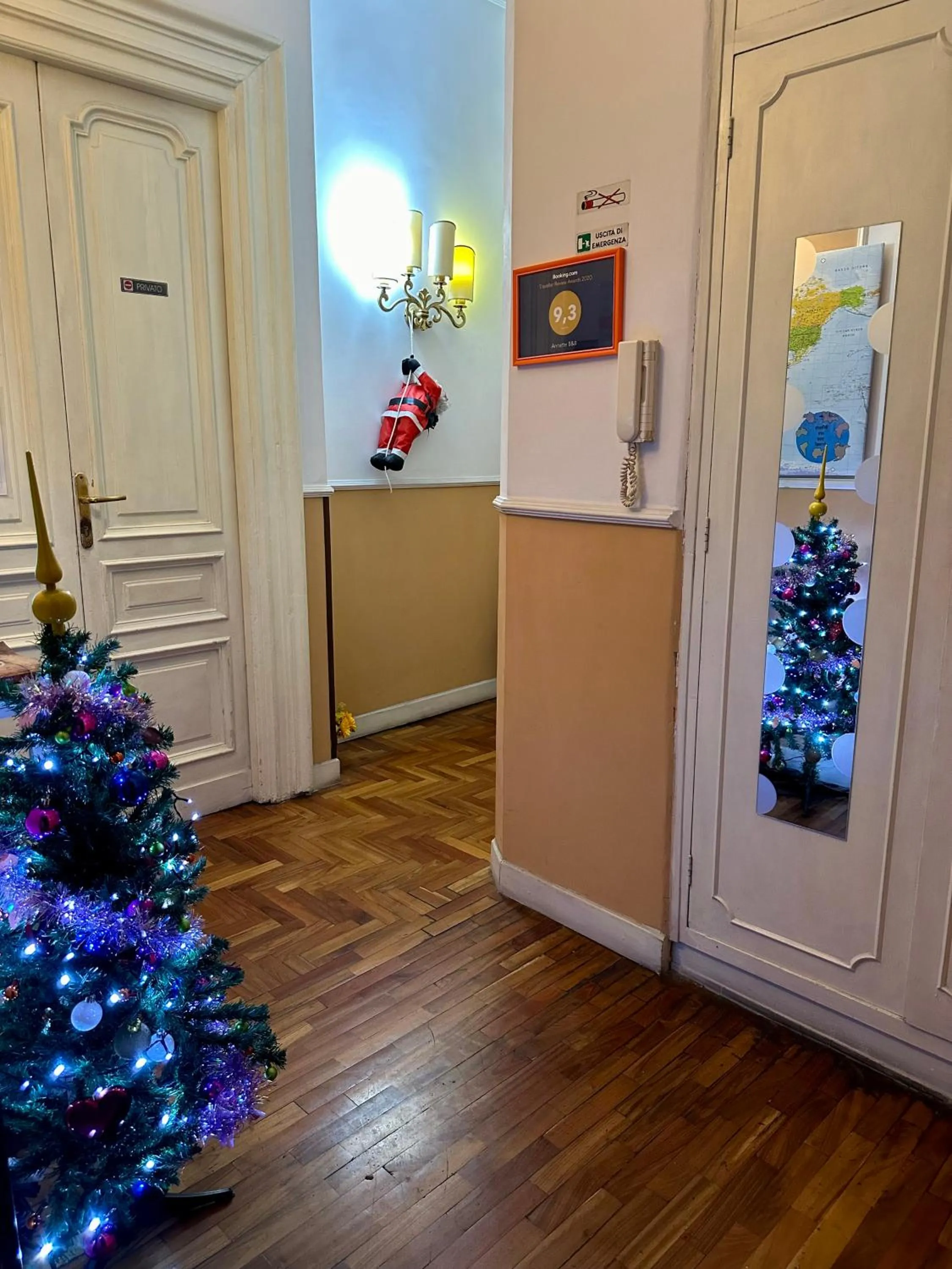 Lobby or reception in Annette B&B