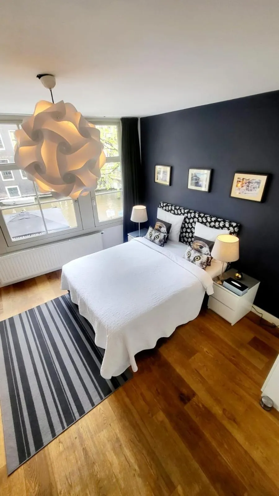 Bed in Velvetamsterdam
