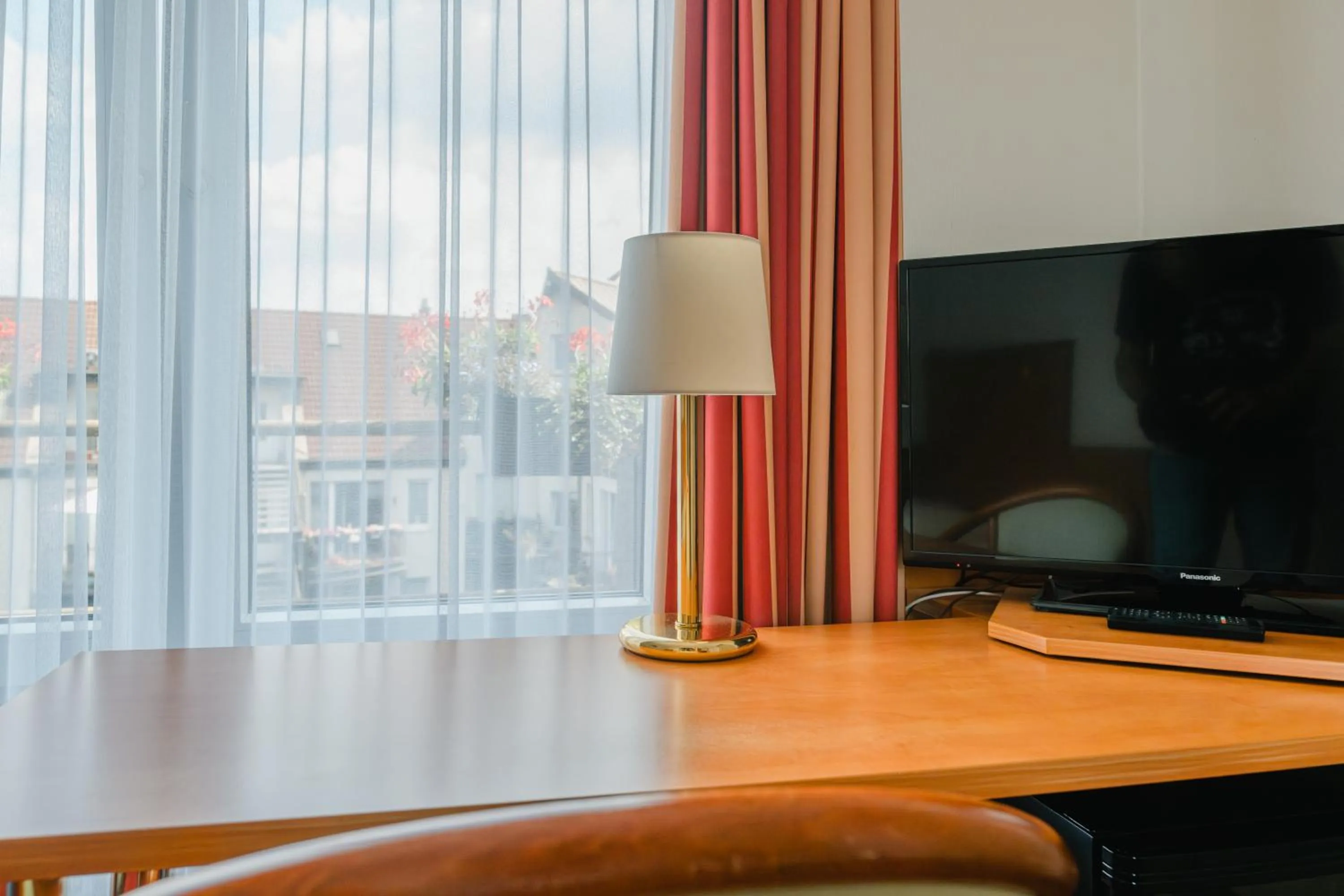 Photo of the whole room in Hotel Mirage