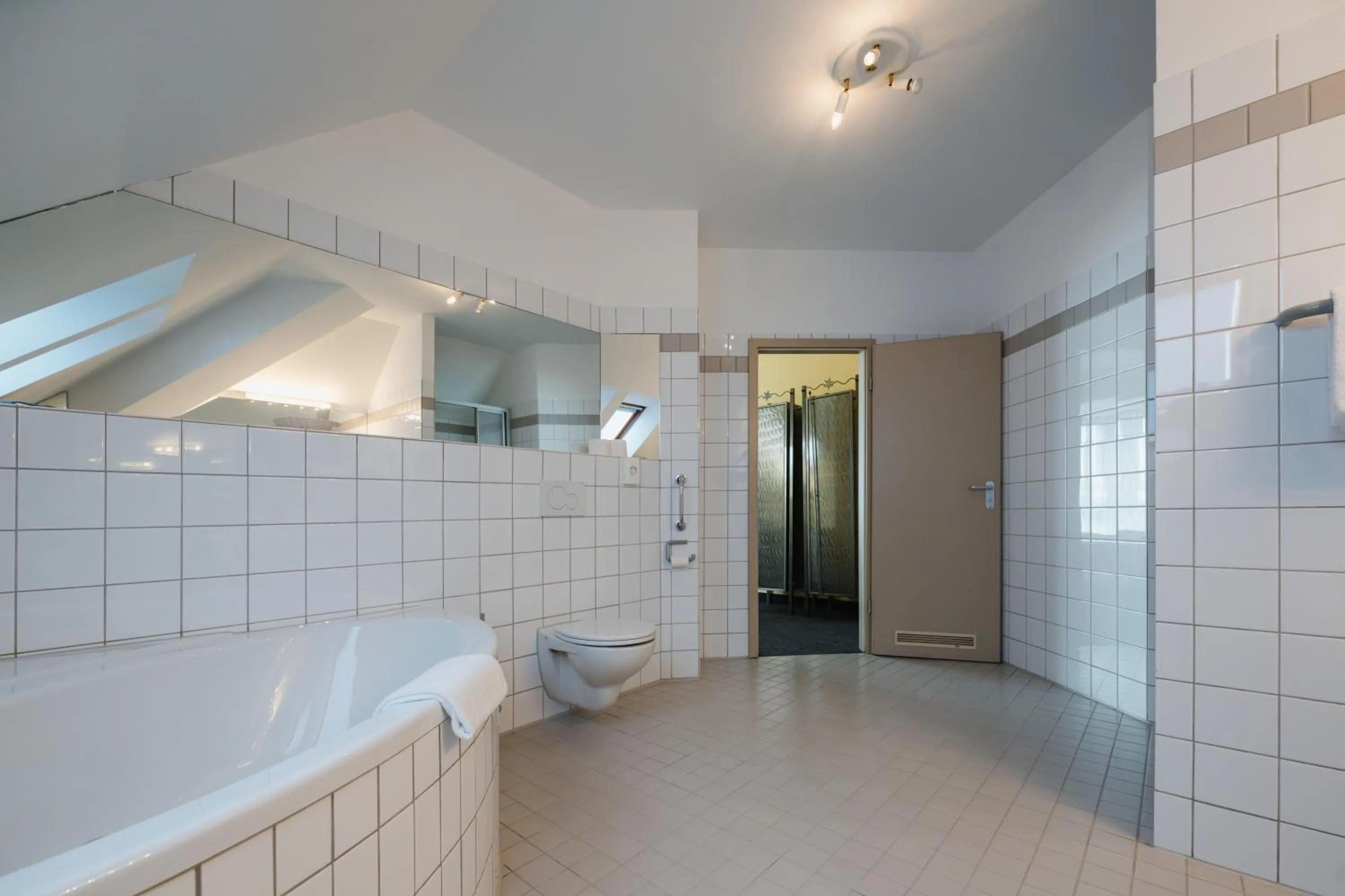 Bathroom in Hotel Mirage