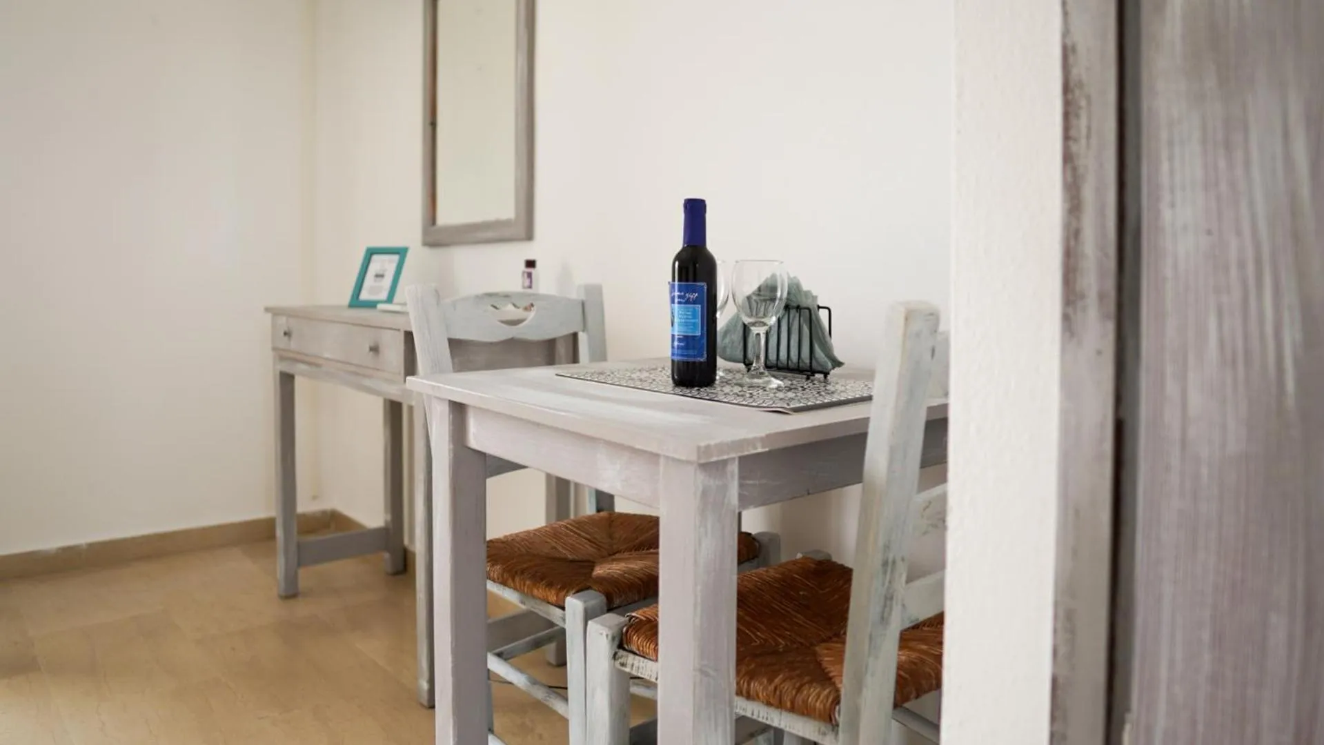 Dining area in Pittas Studios