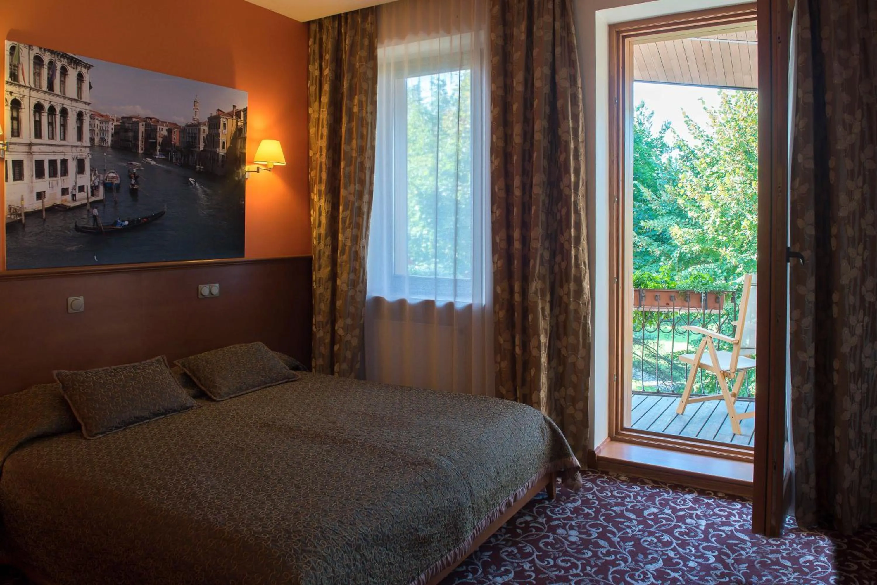 Bed in Pažaislis Park Hotel