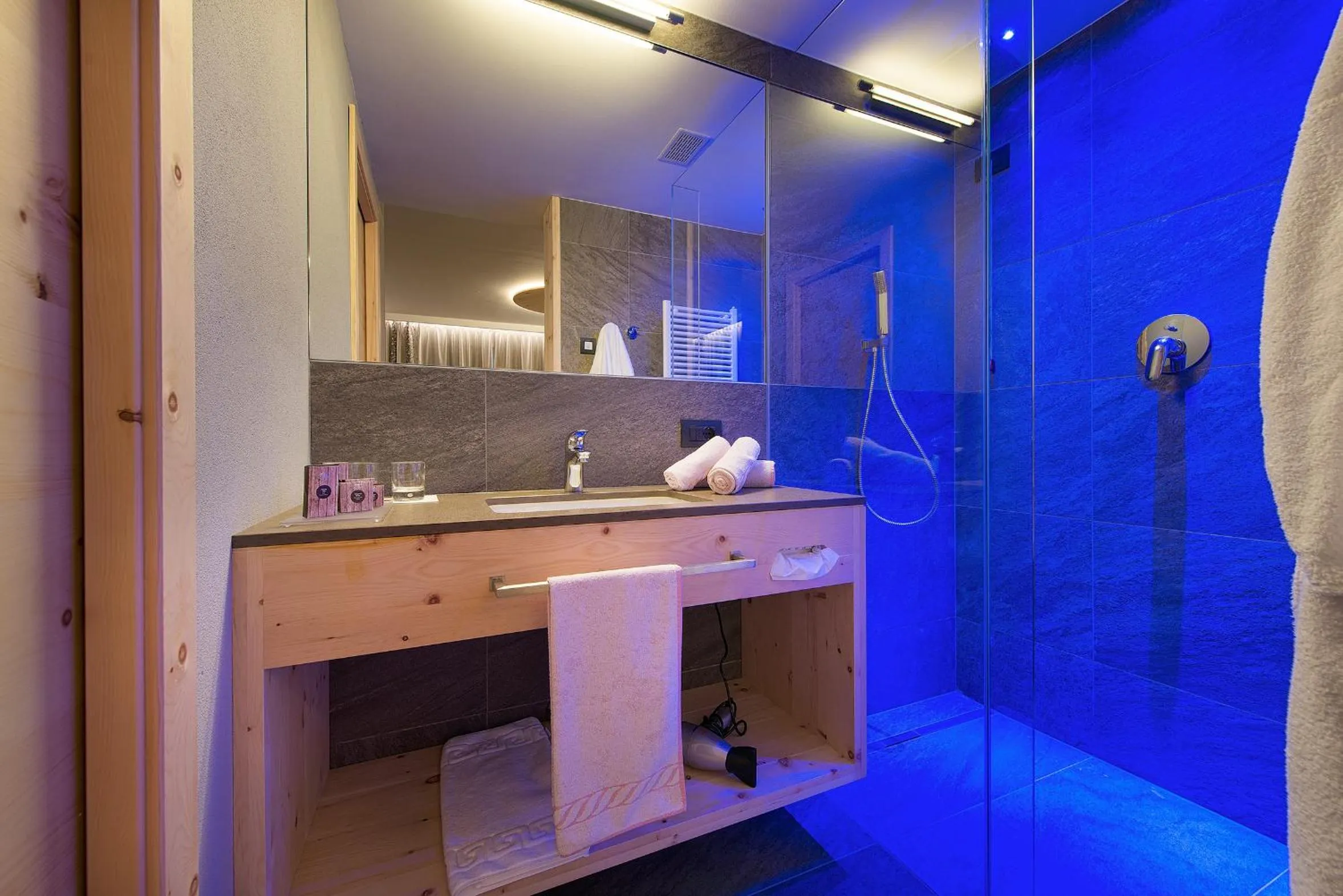 Bathroom in Hotel Roberta Alpine Adults only