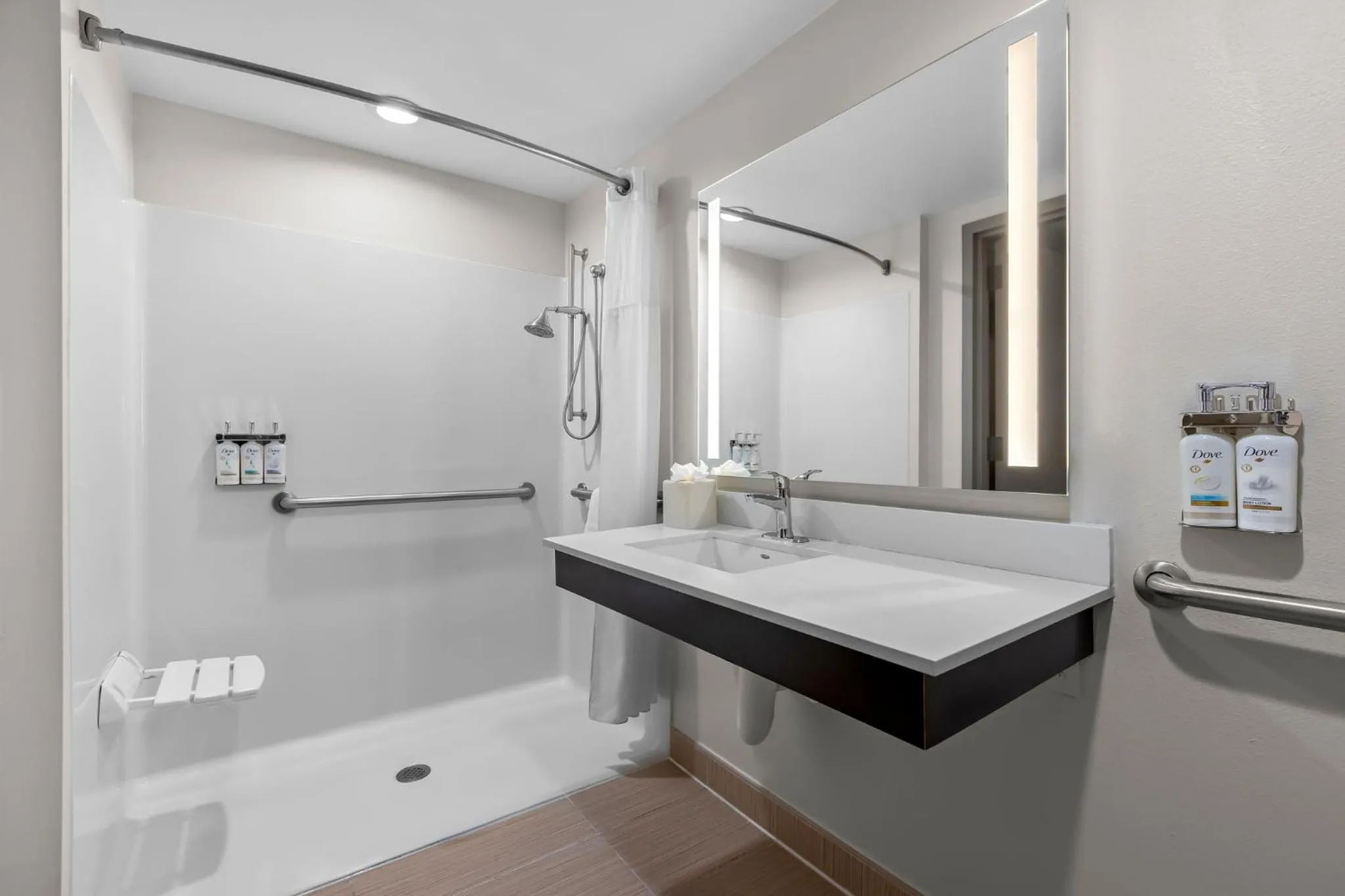 Photo of the whole room in Holiday Inn Express Princeton Southeast by IHG