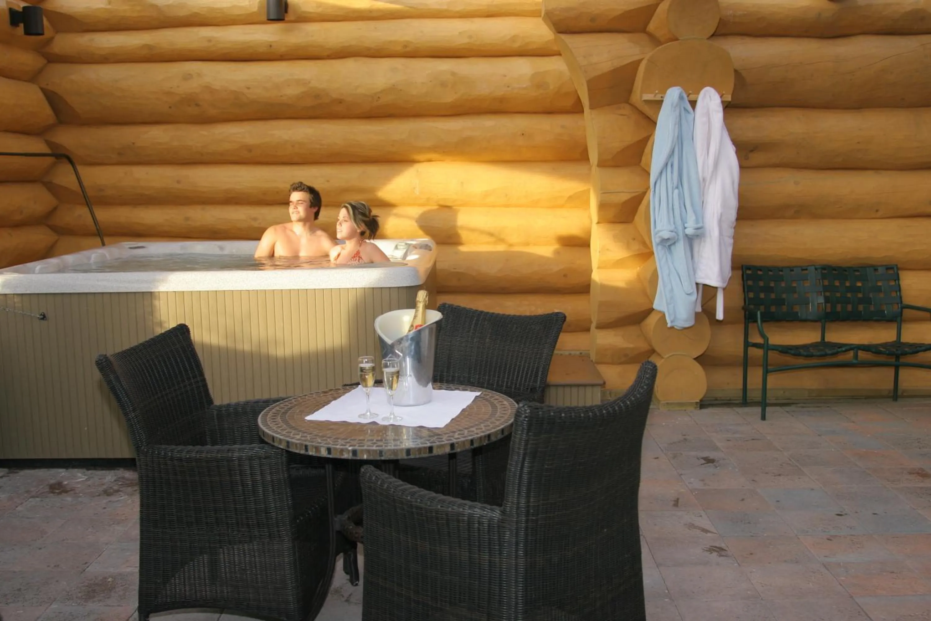 Open Air Bath in Amosphère Complexe