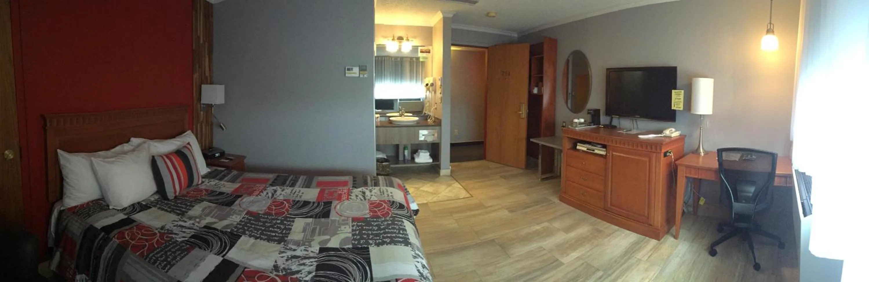 Bedroom, Bed in Amosphère Complexe