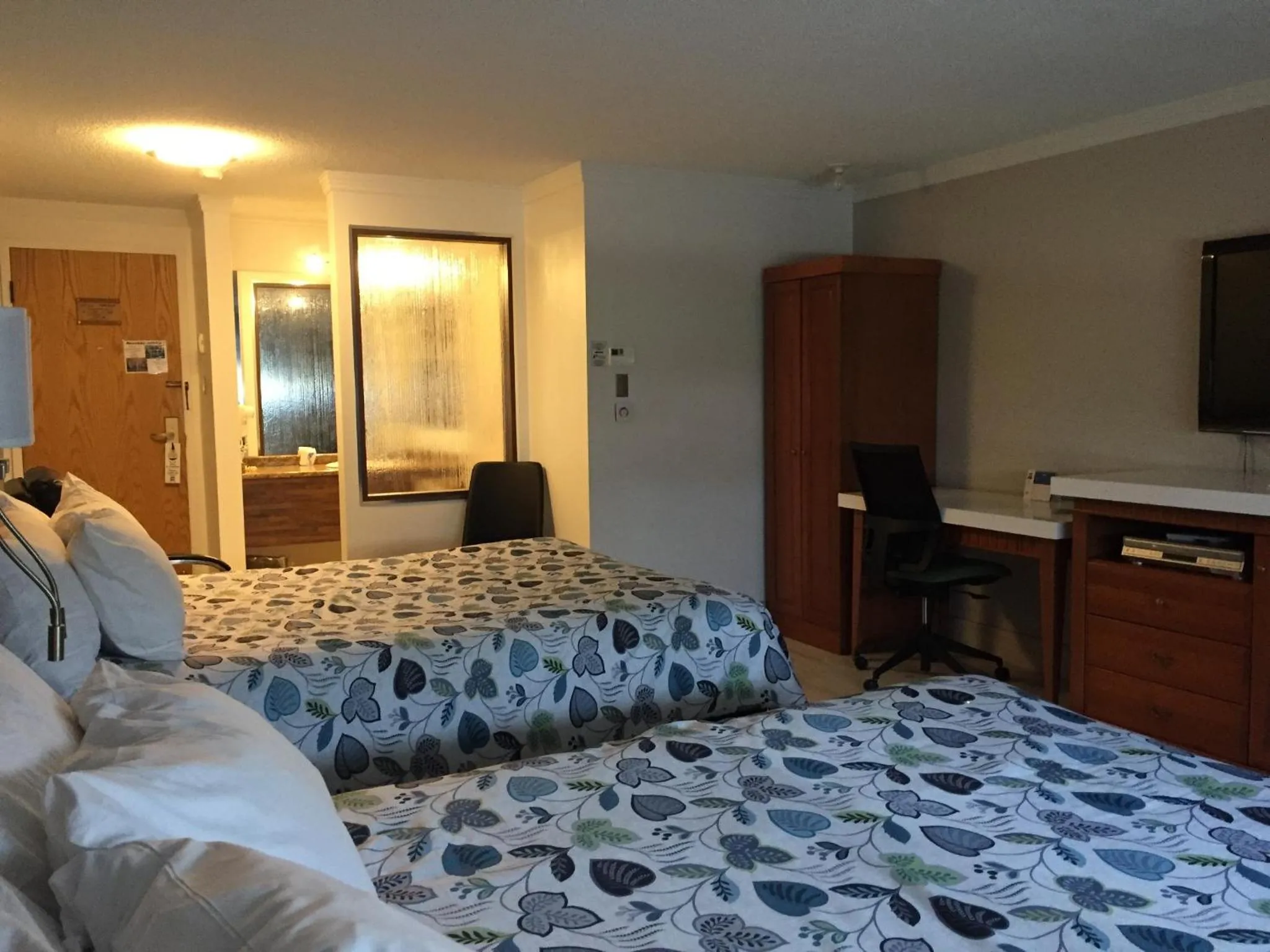 Seating area, Bed in Amosphère Complexe