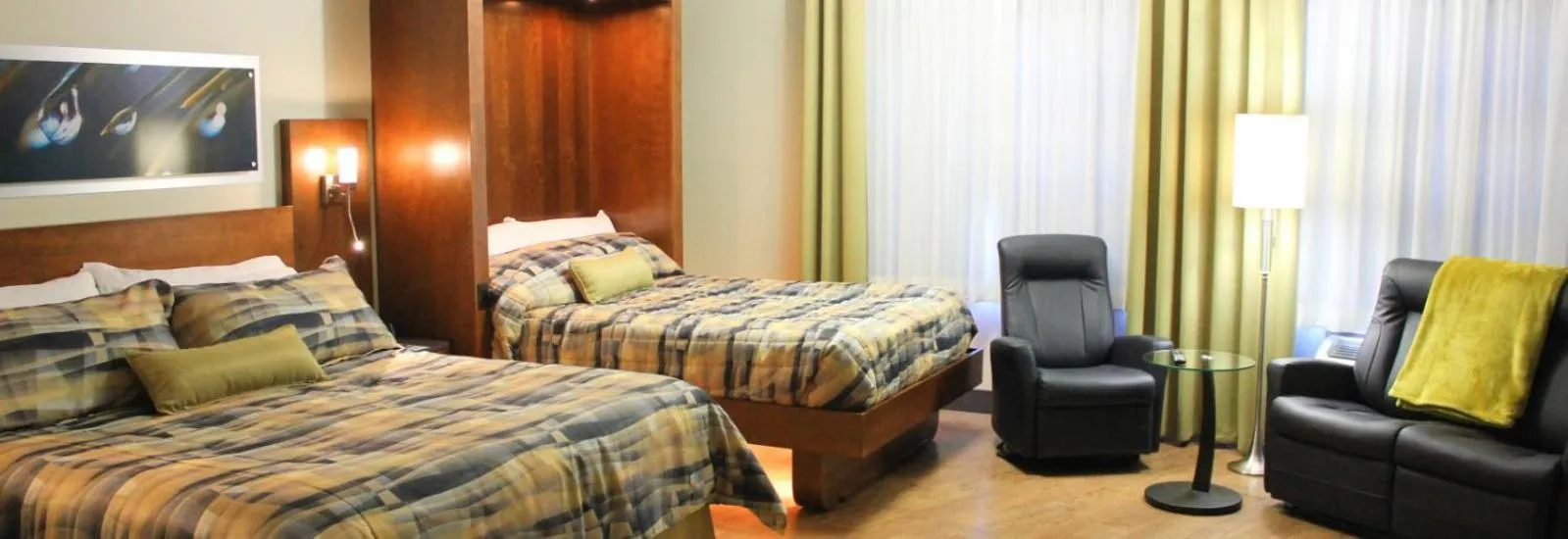 Bed in Amosphère Complexe