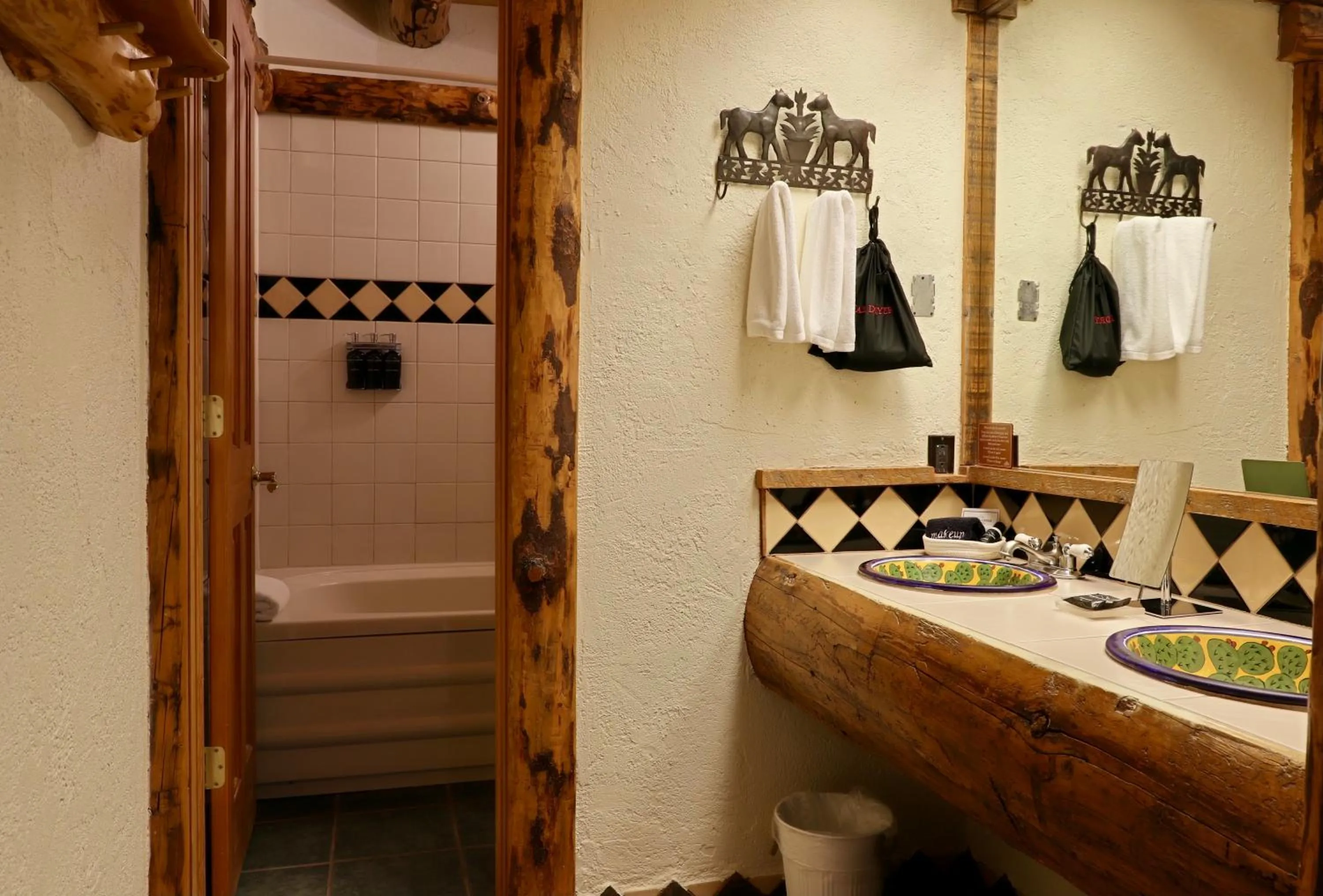 Bathroom in Chipeta Lodge