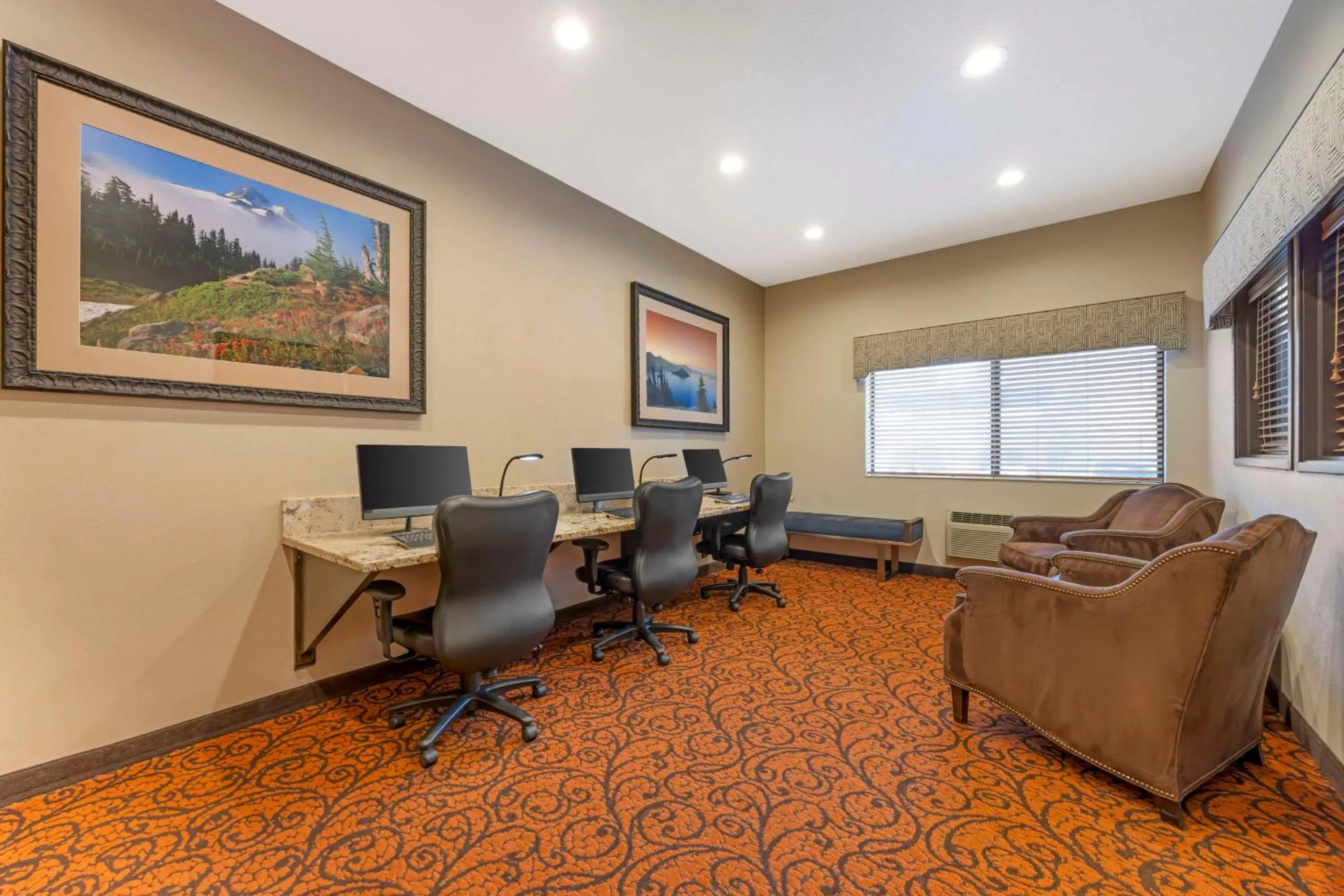 Business facilities in Best Western Plus Mill Creek Inn