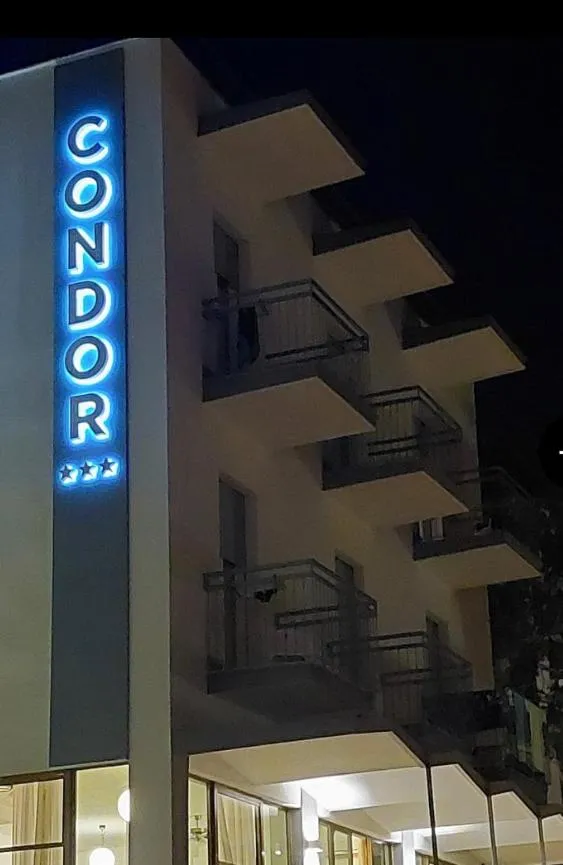 Property building in HOTEL CONDOR