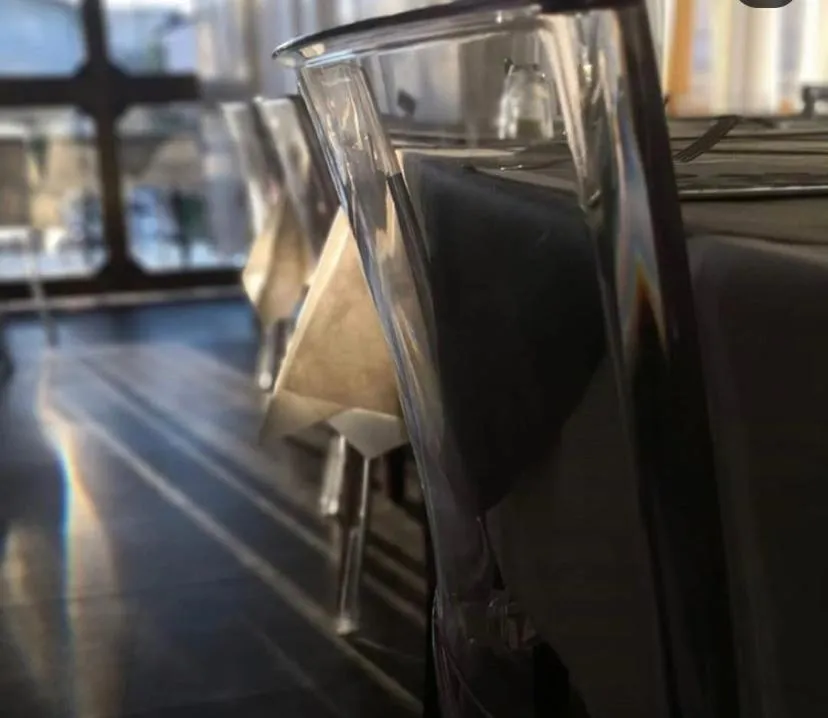 Restaurant/places to eat in HOTEL CONDOR