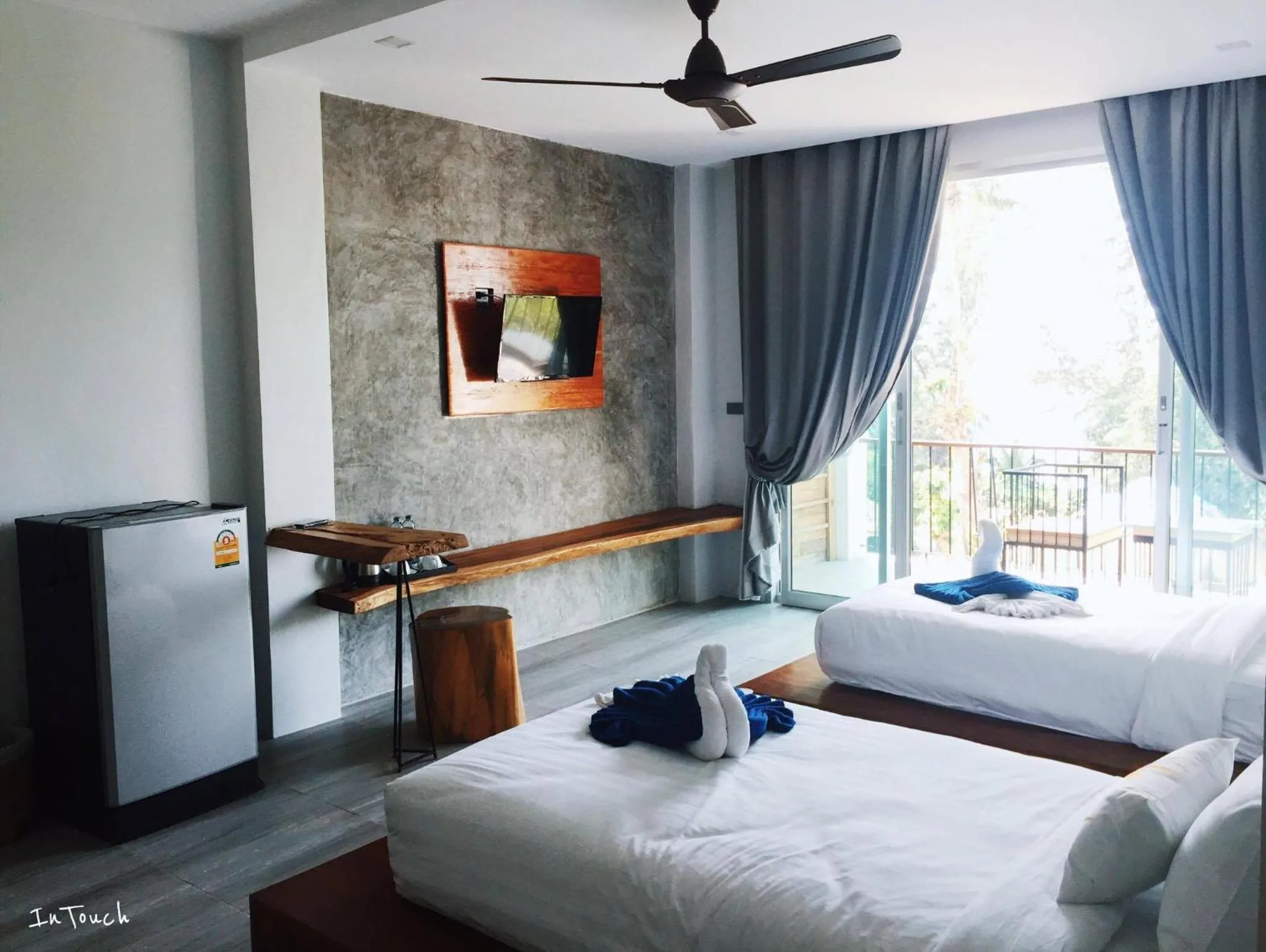 Photo of the whole room, Bed in In Touch Resort