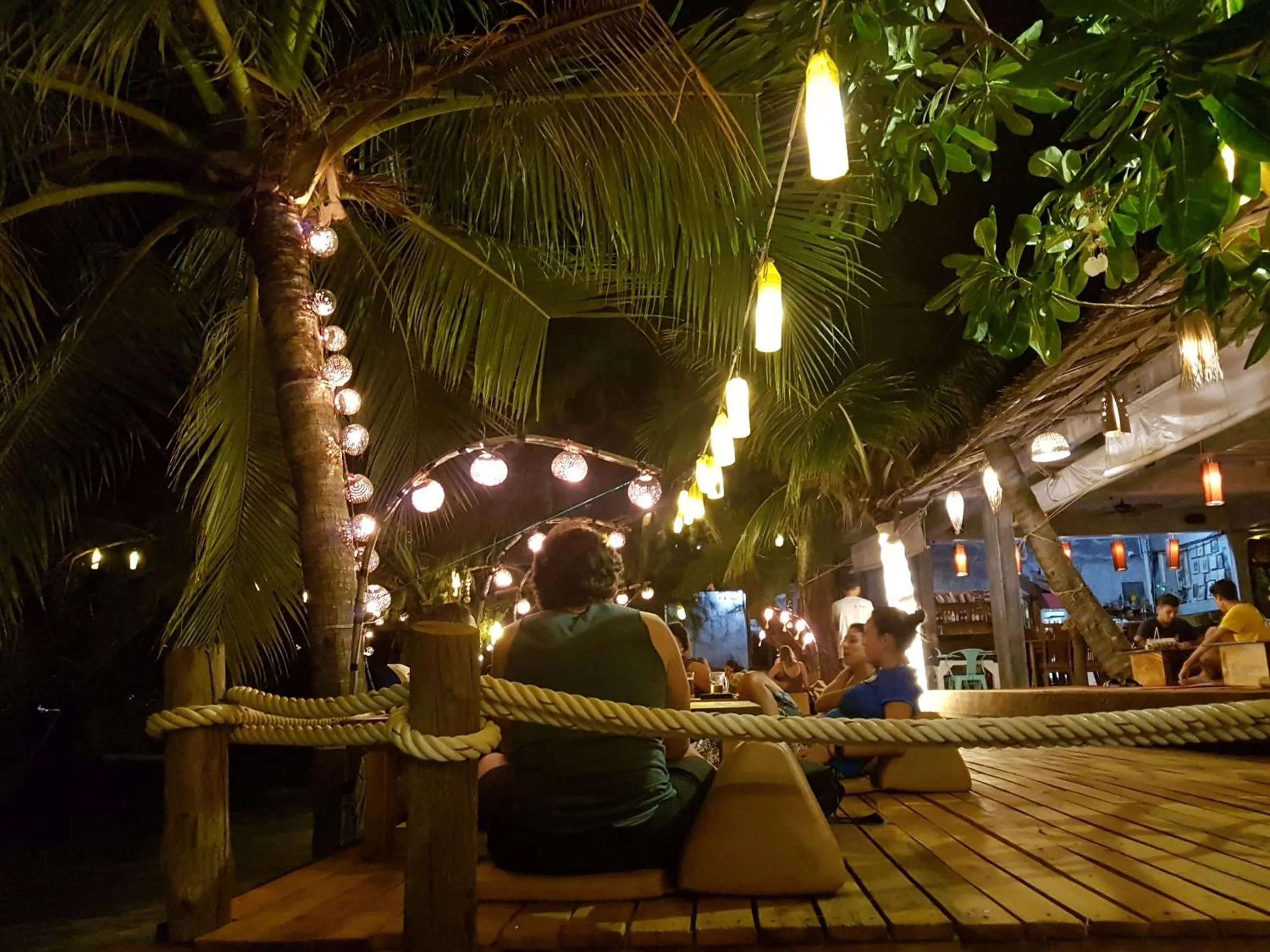 Restaurant/places to eat in In Touch Resort