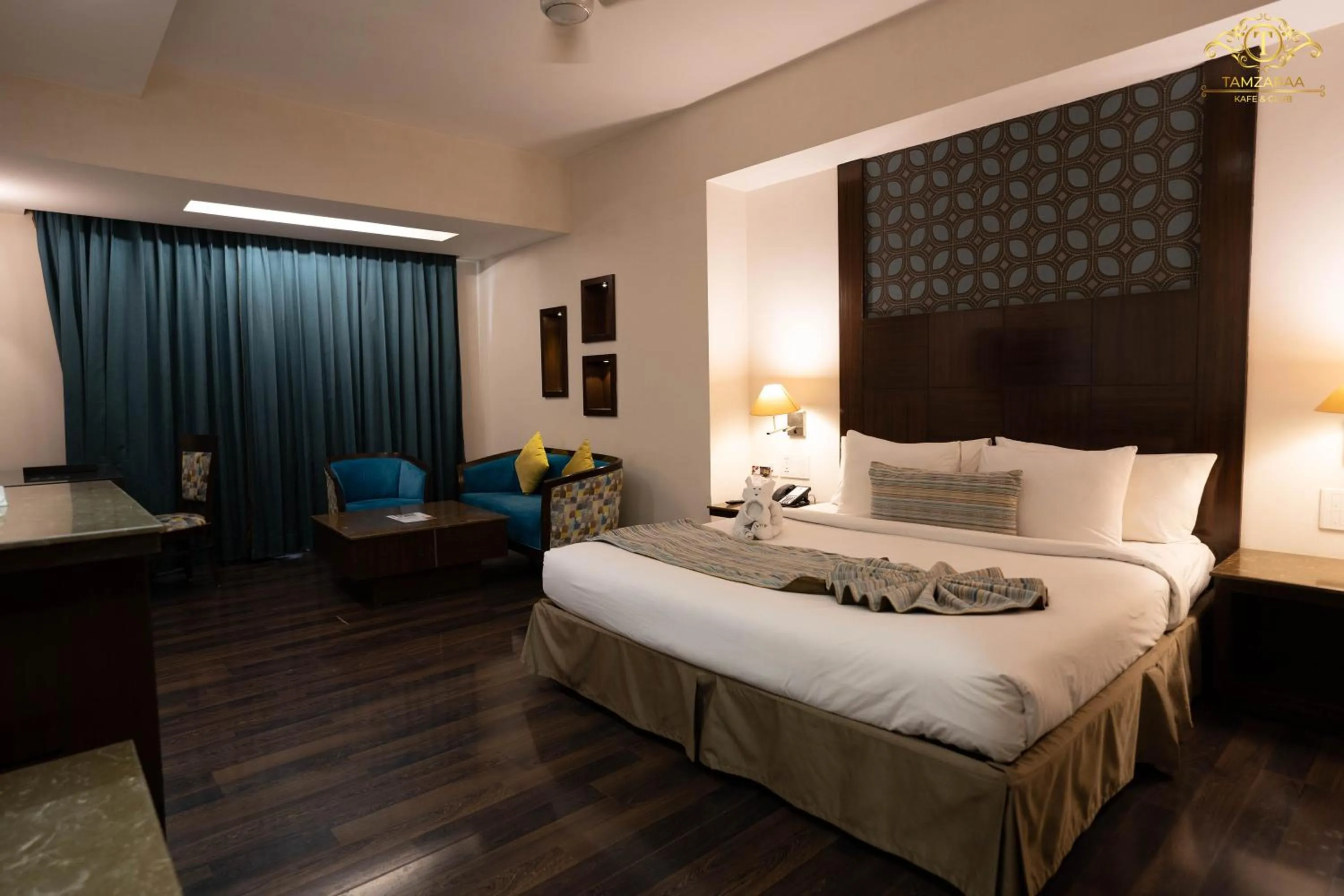 Bed in Best Western Maryland