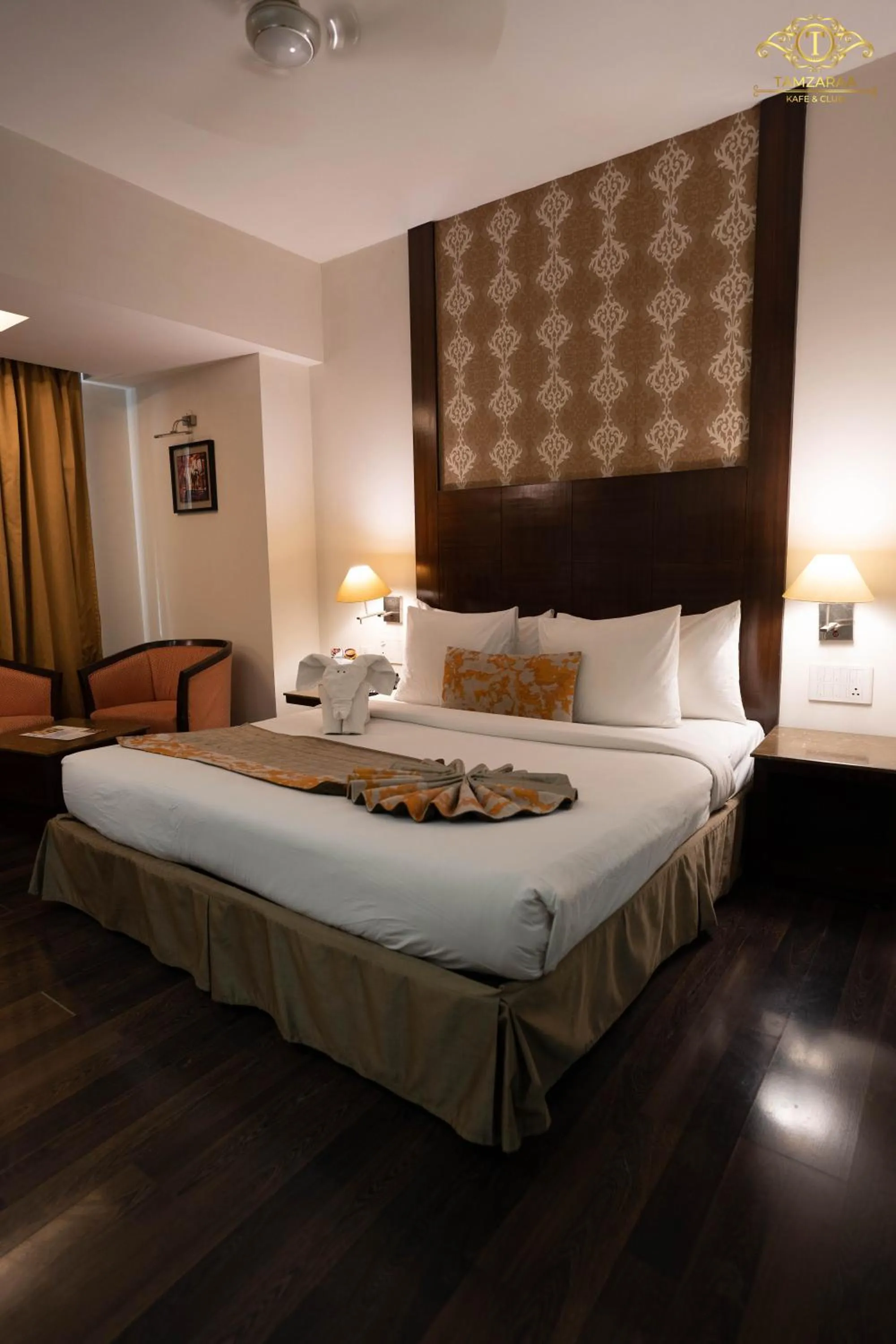 Bed in Best Western Maryland