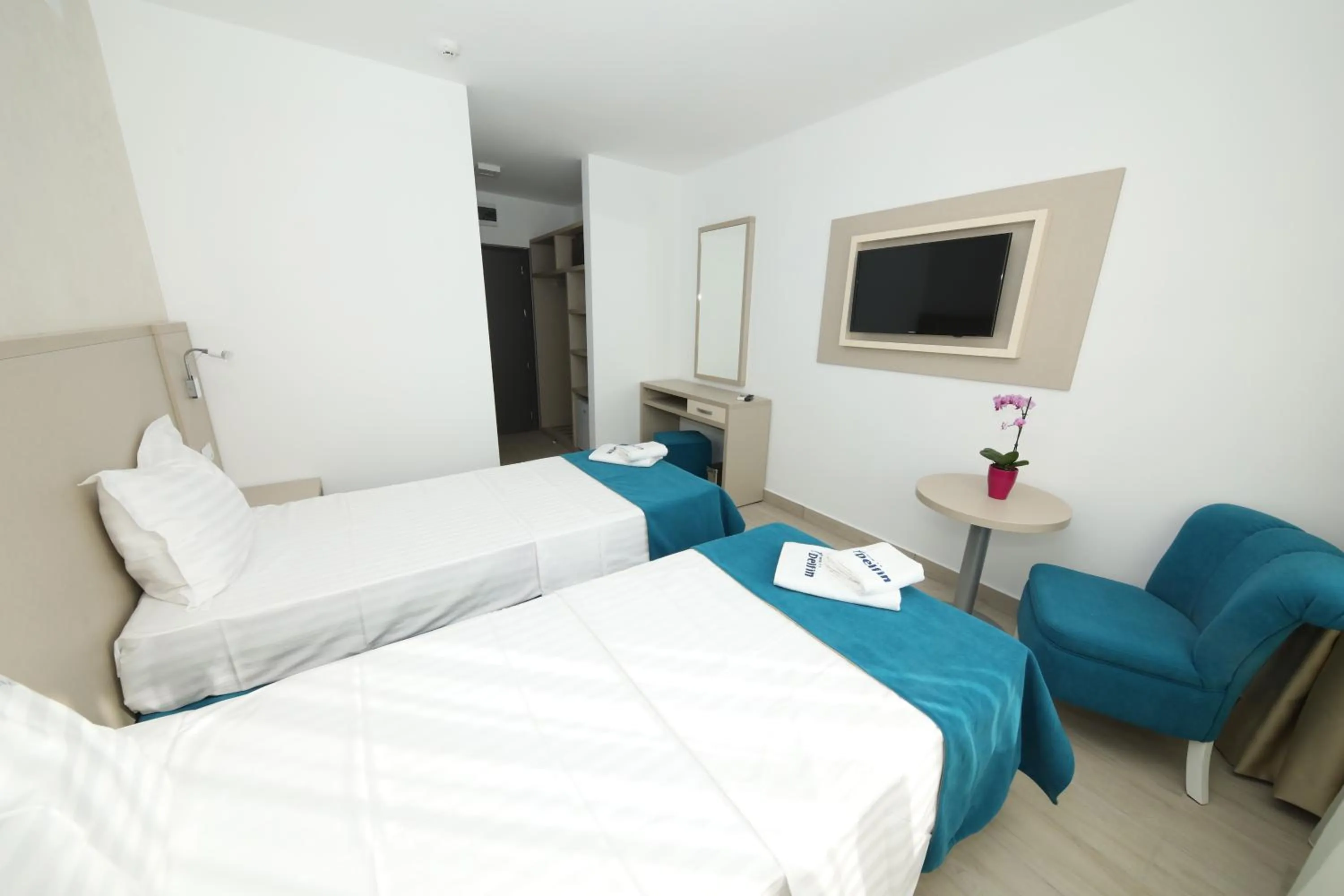 Photo of the whole room, Bed in Hotel Delfin