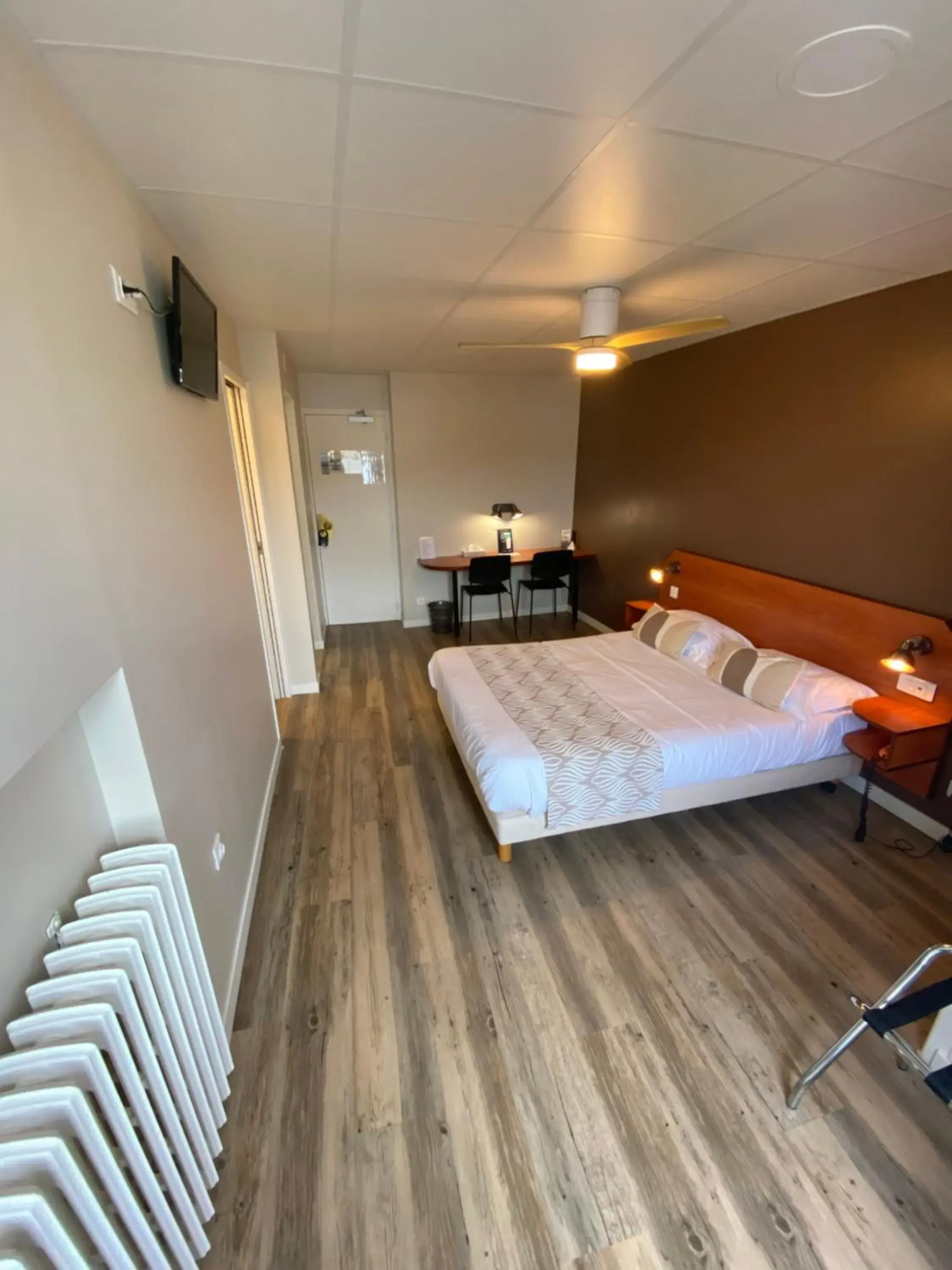 Double Room in Nouvel Hotel Double Room in Nouvel Hotel