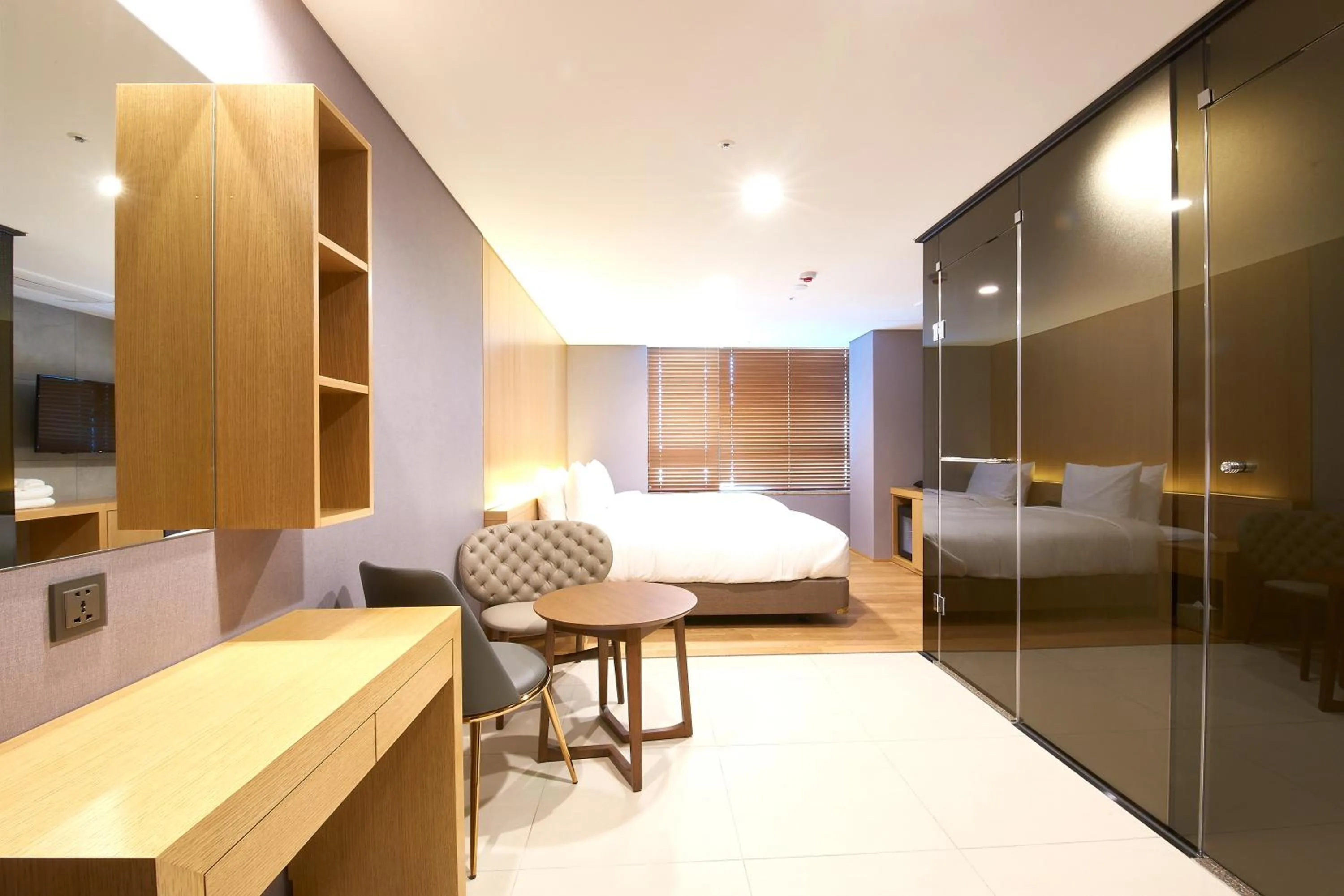 Bedroom, Bed in Hotel tt Seomyeon