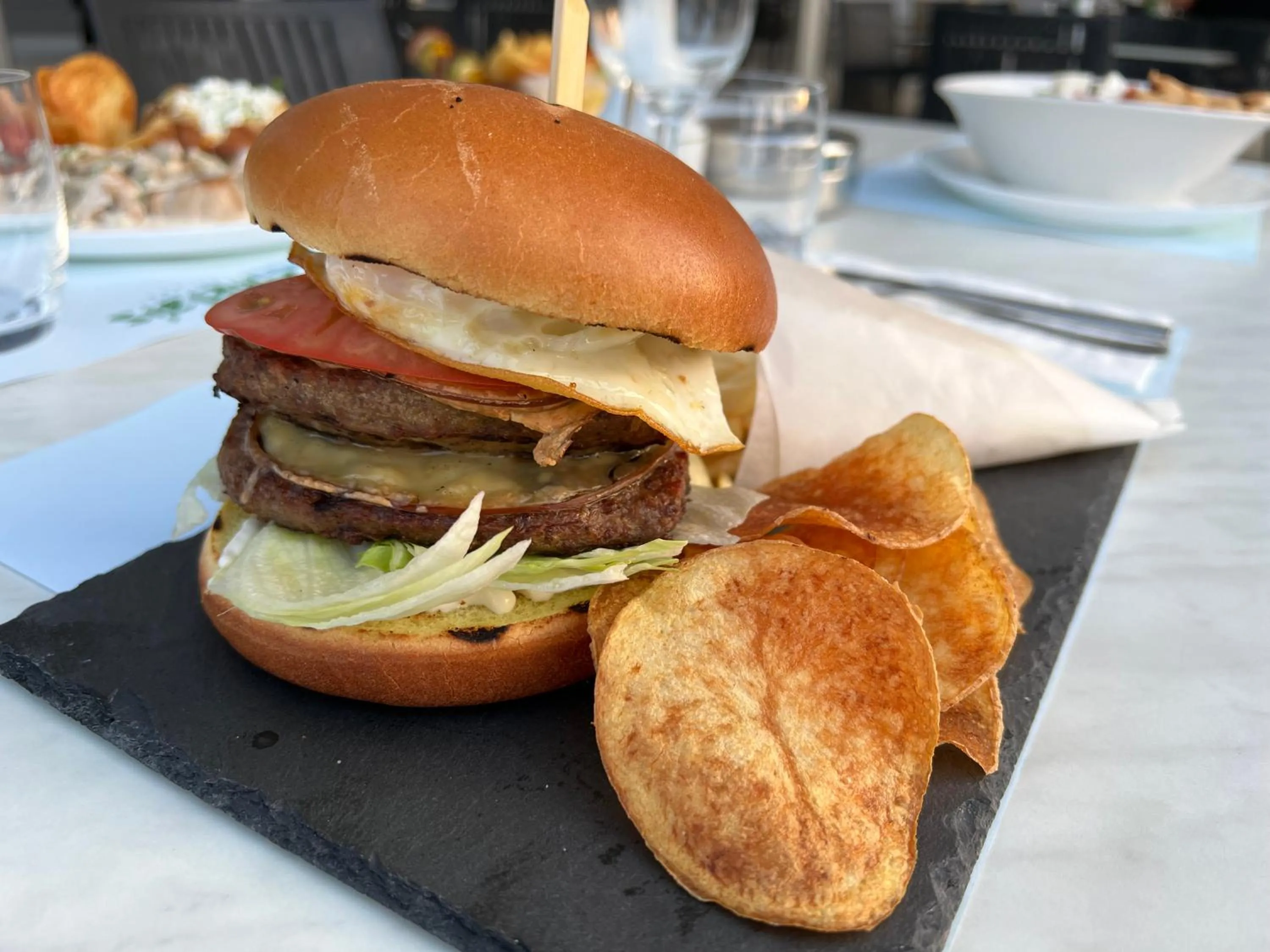 Restaurant/places to eat in Adelais Bay Hotel