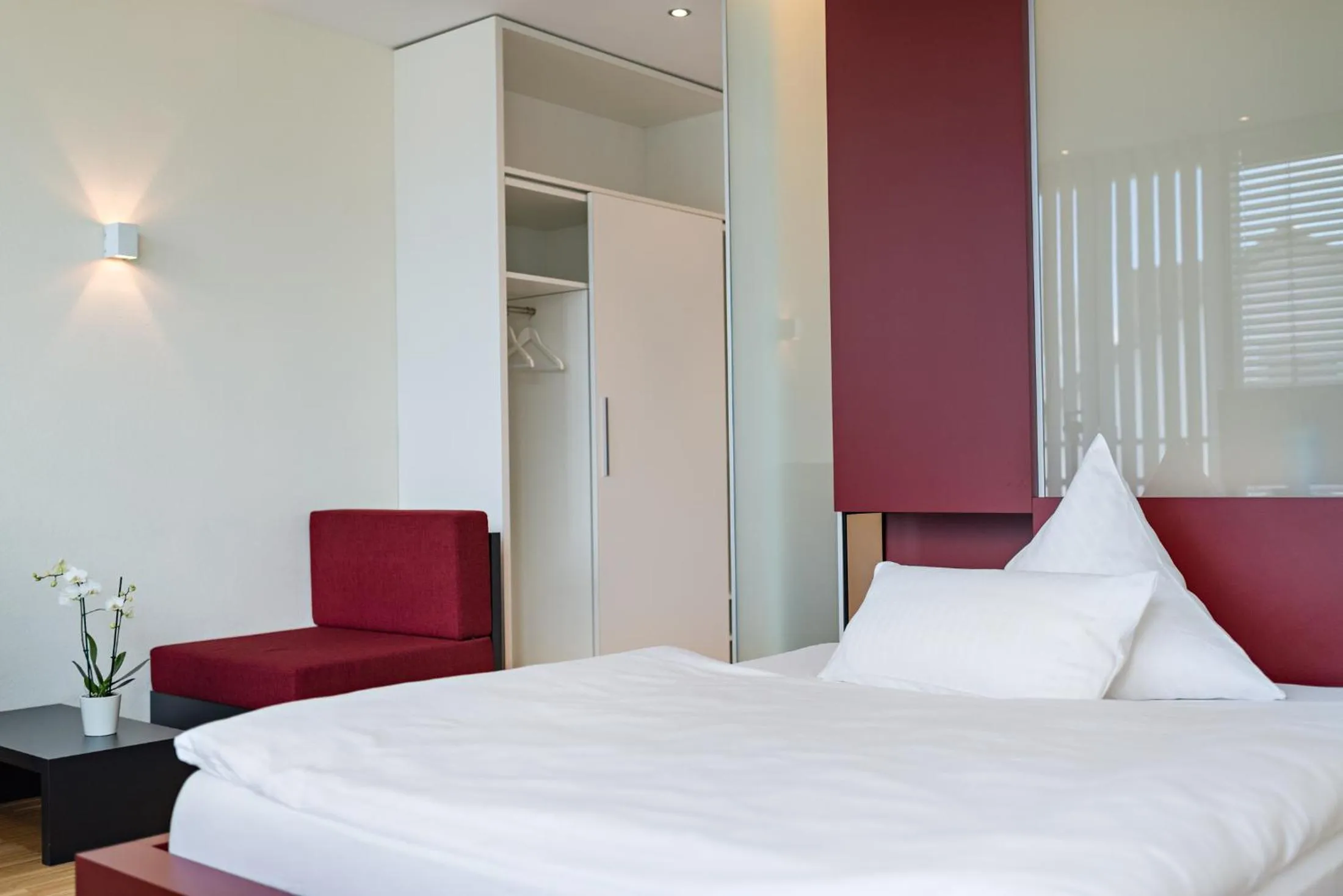 Photo of the whole room, Bed in Hotel Am Leinritt