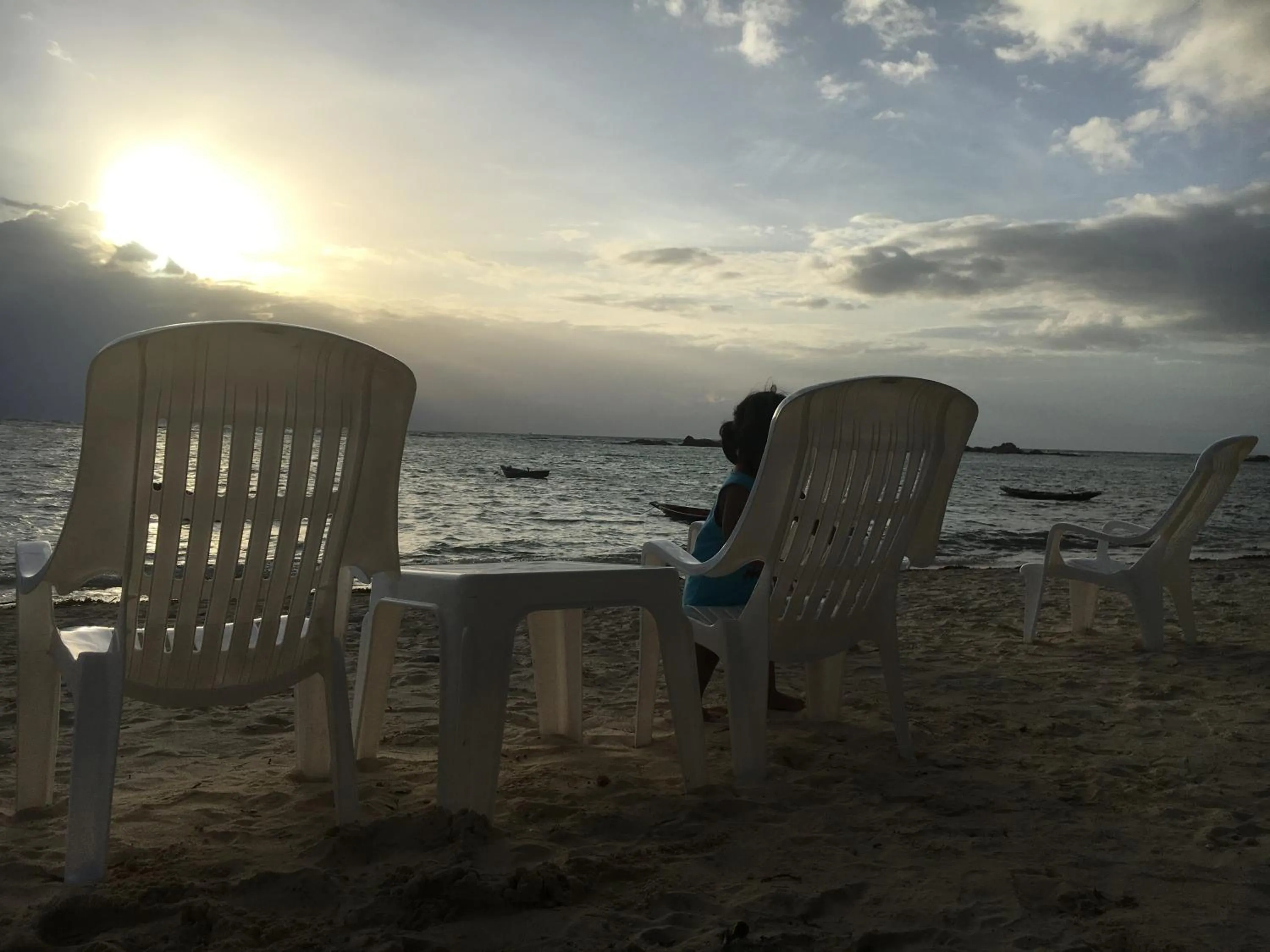 Jungle Hut Bungalows & Hotel