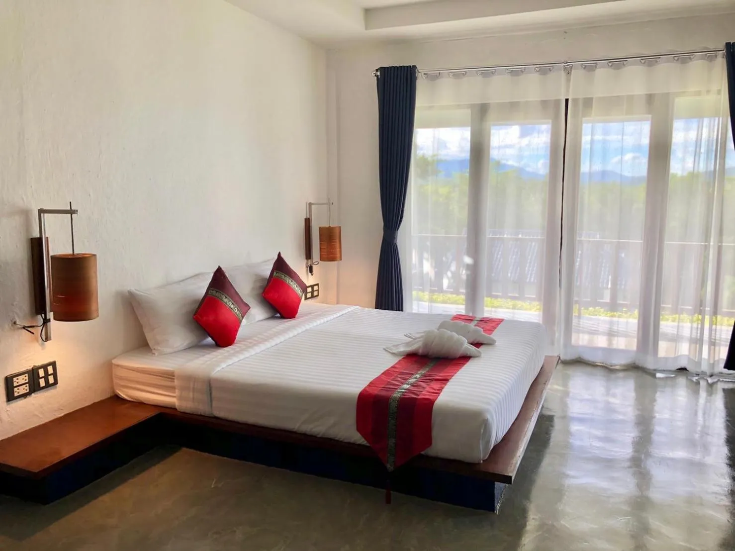 Bed in Diamond Village Pai