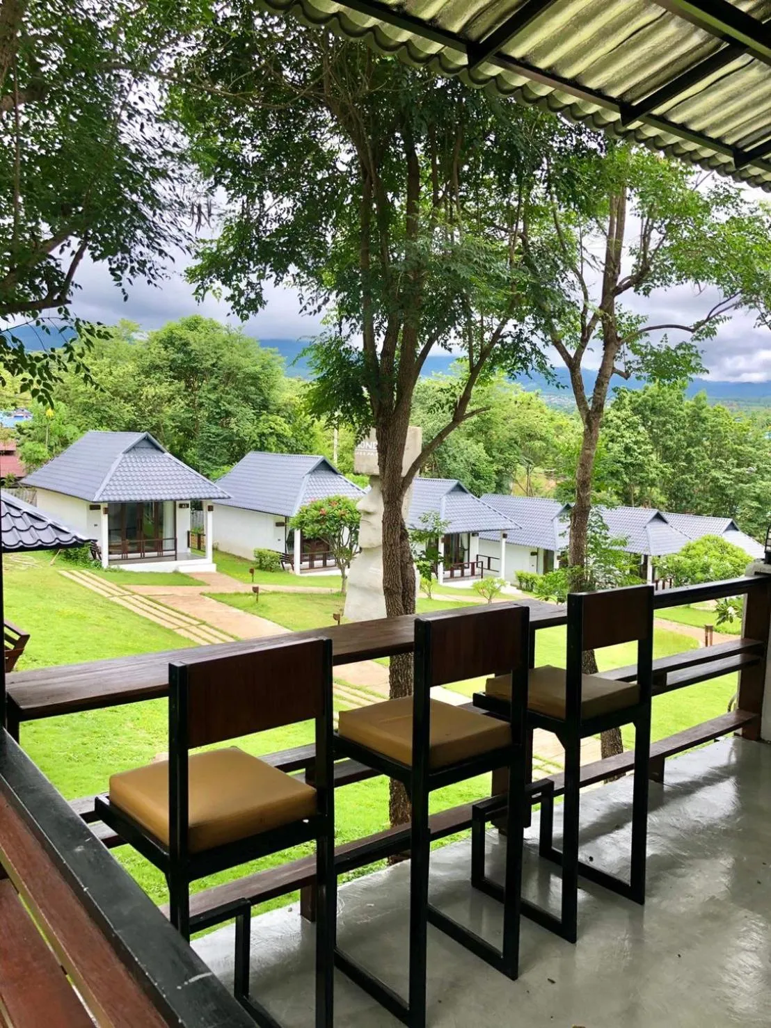 Patio in Diamond Village Pai