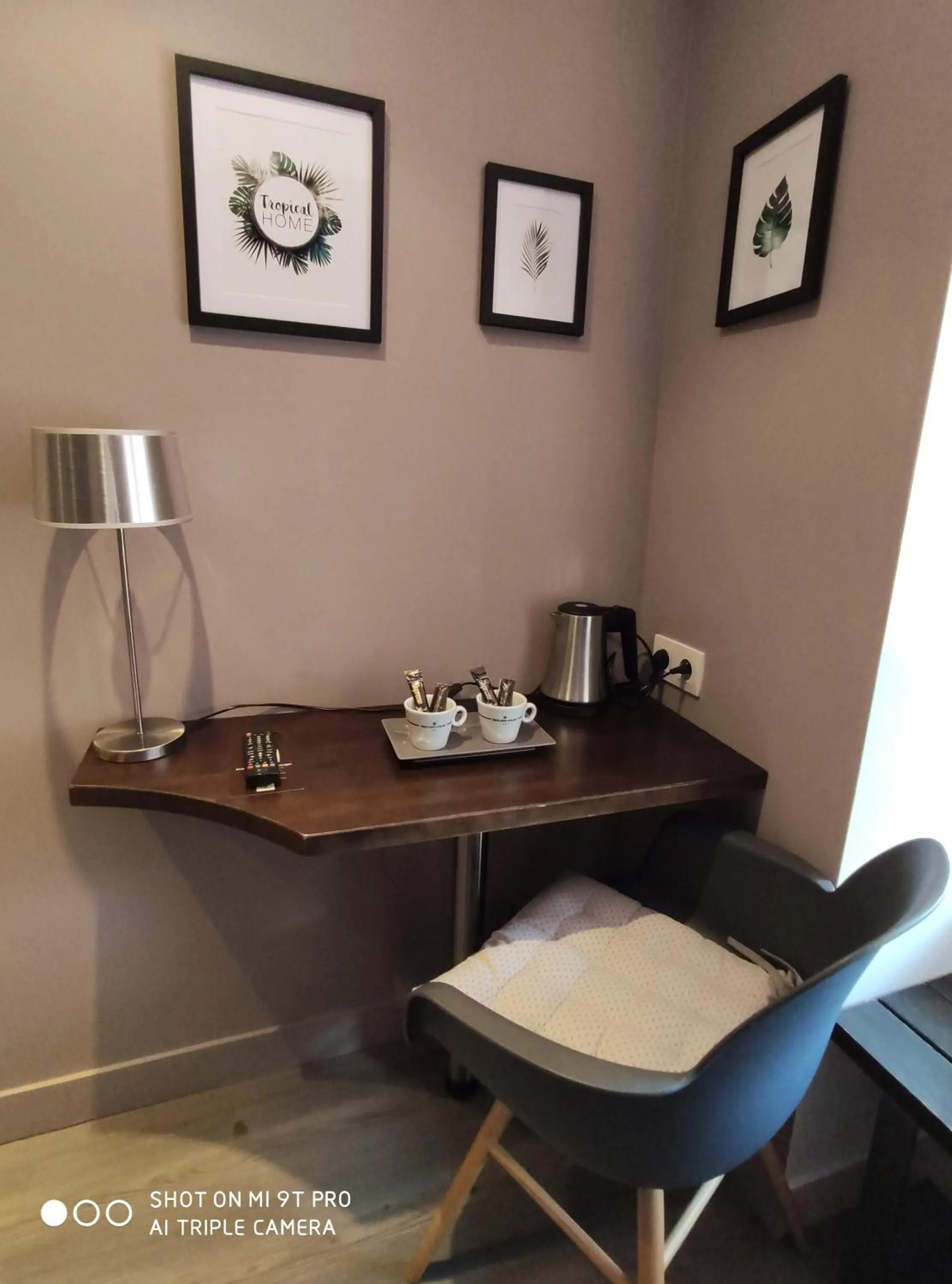 Coffee/tea facilities in Celtic Hotel