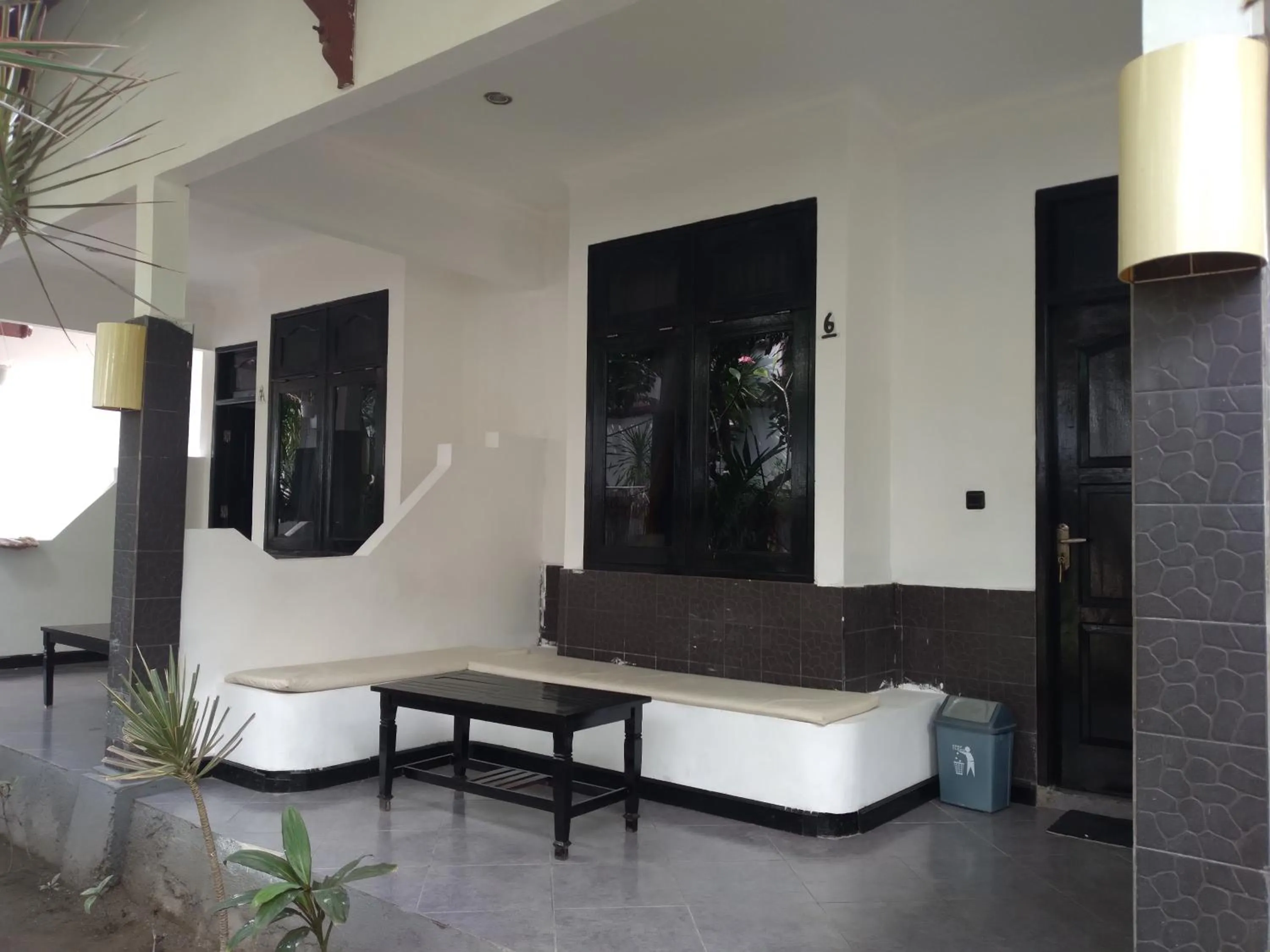 Balcony/Terrace in Gili Welldone Guesthouse