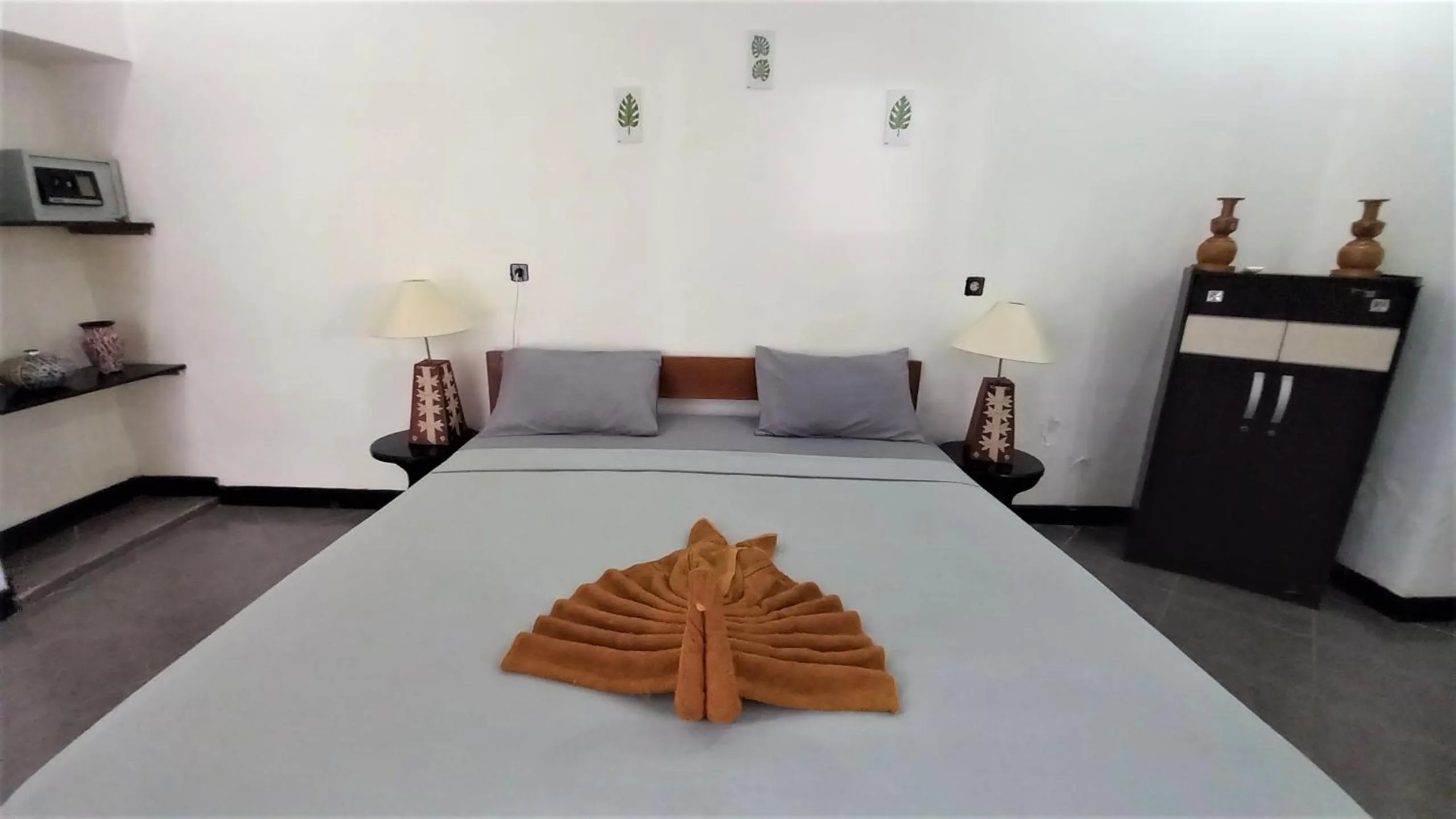 Photo of the whole room in Gili Welldone Guesthouse