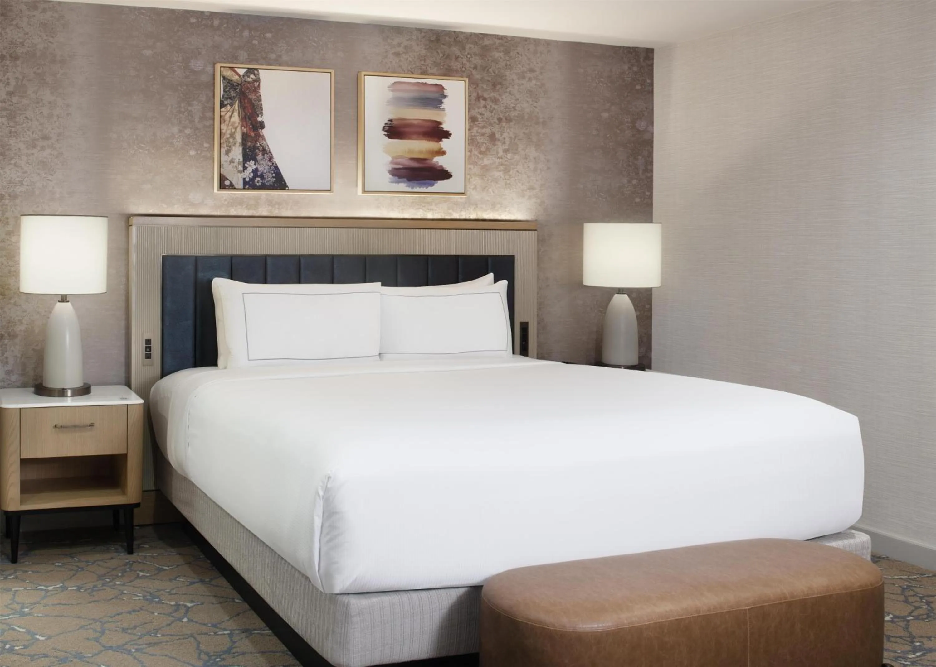 Bed in Hilton Anatole