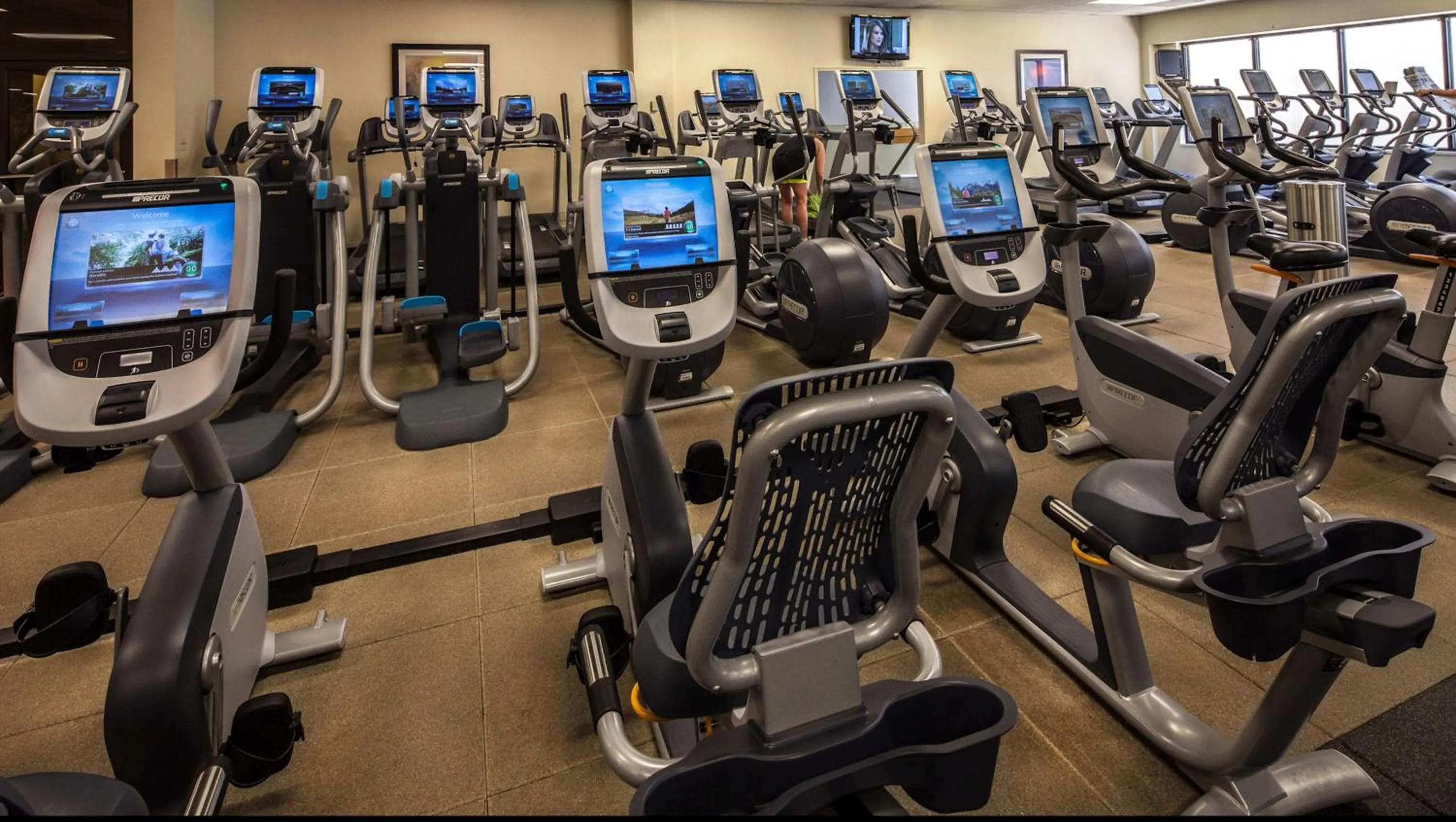 Fitness centre/facilities in Hilton Anatole