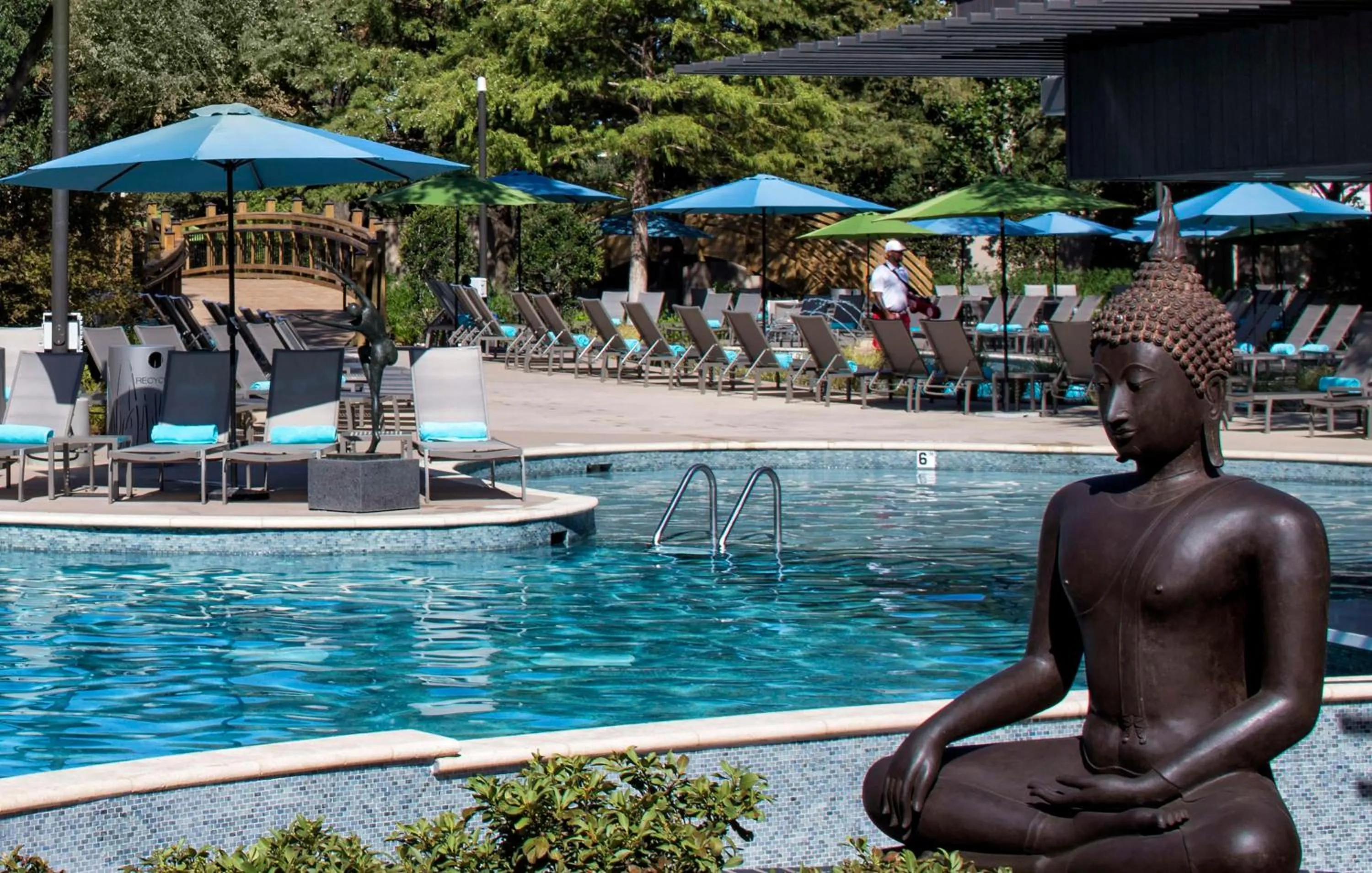 Pool view in Hilton Anatole