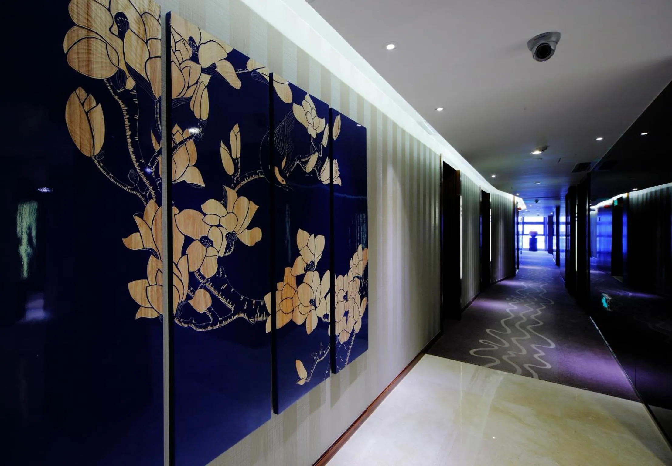 Area and facilities in DW Hotel