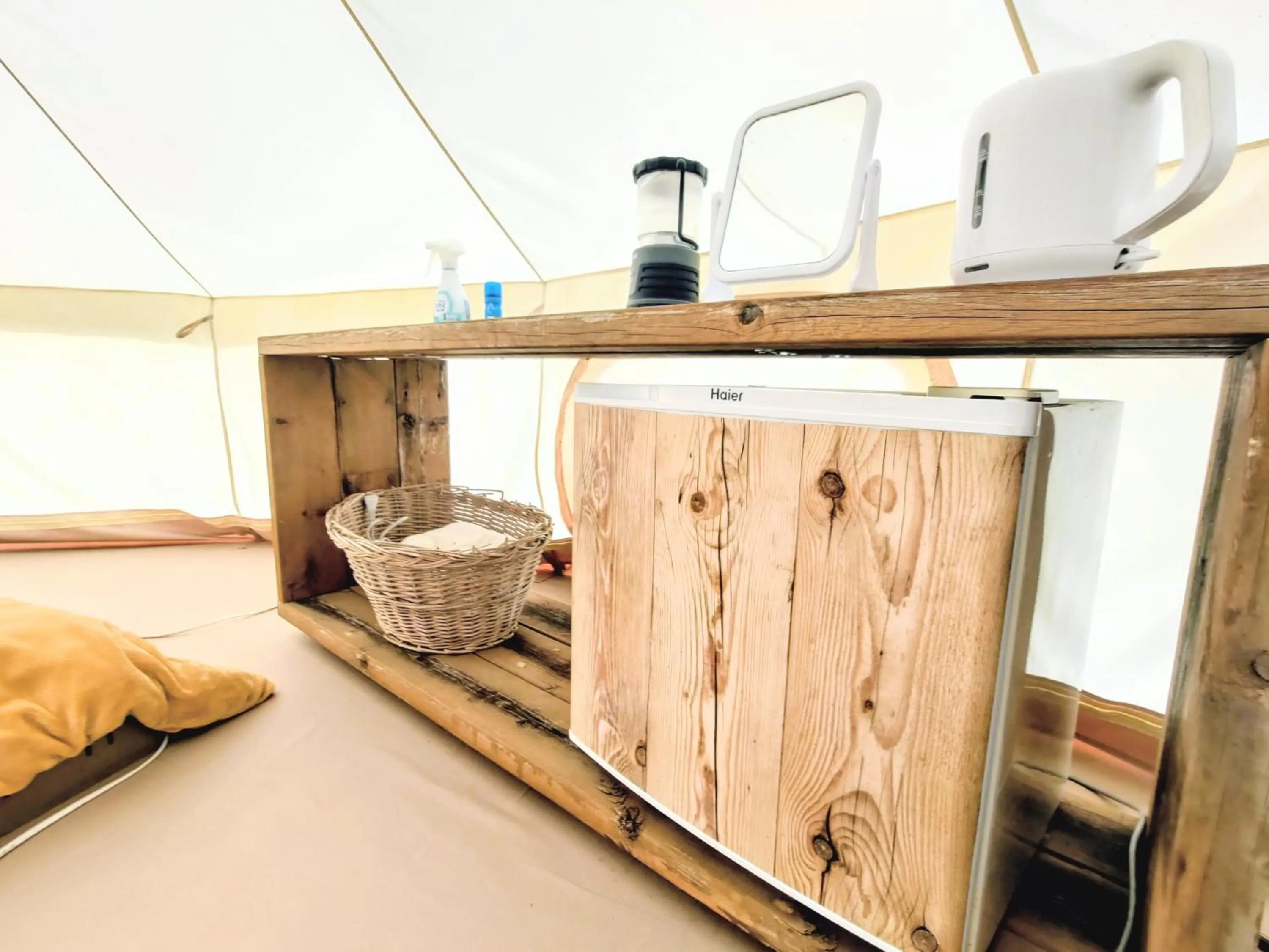 Photo of the whole room, Bed in Kabuku Resort