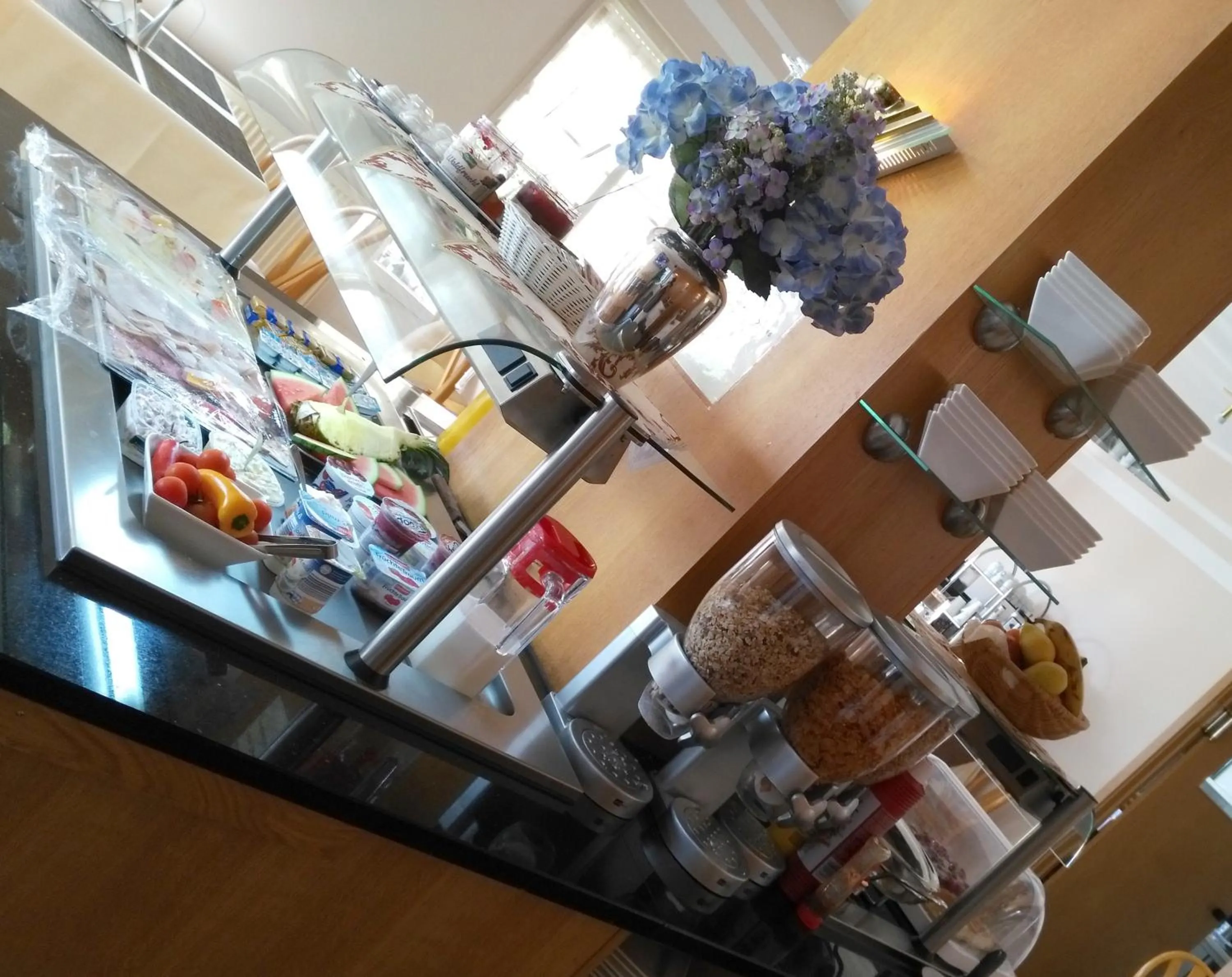 Food and drinks in Landhaus Hotel Müller