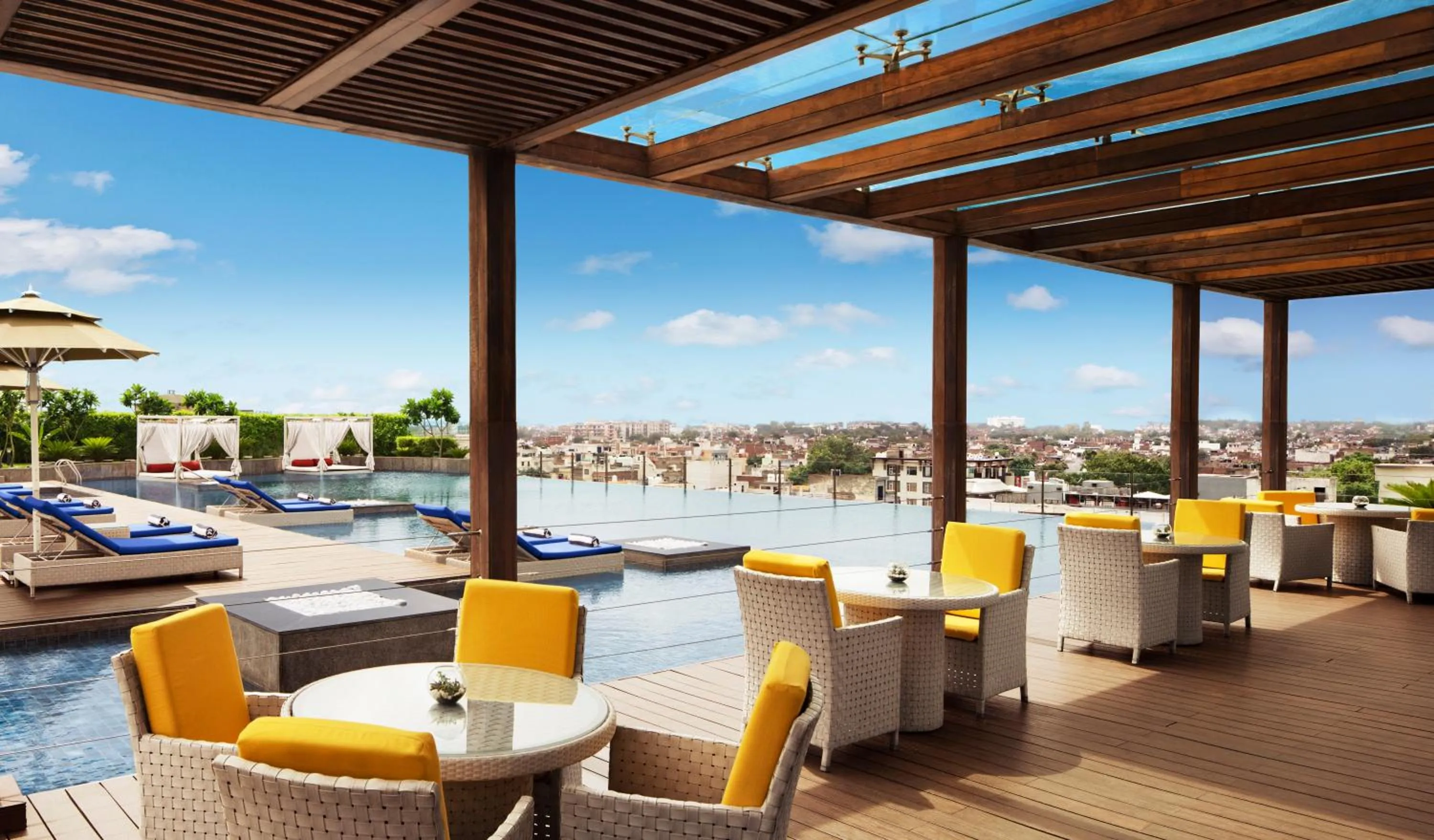 Lounge or bar in Taj Agra