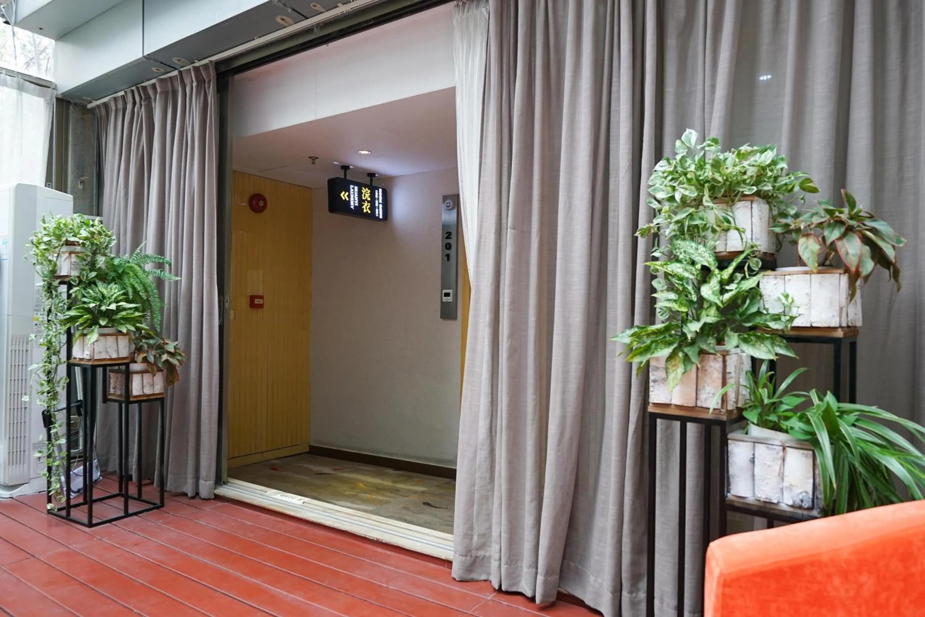 laundry in Paco Hotel Ouzhuang Metro Guangzhou