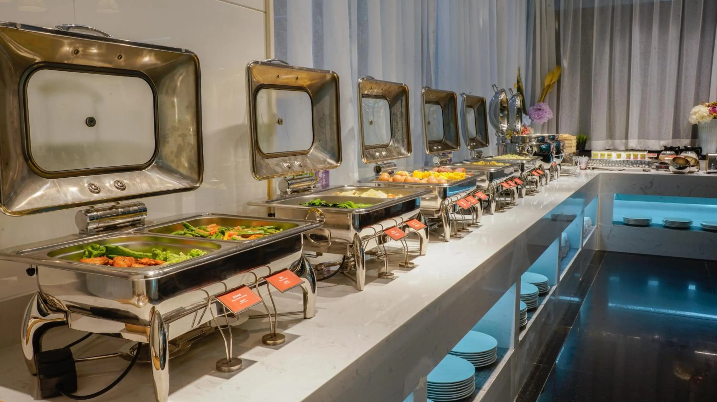 Restaurant/places to eat in Paco Hotel Ouzhuang Metro Guangzhou