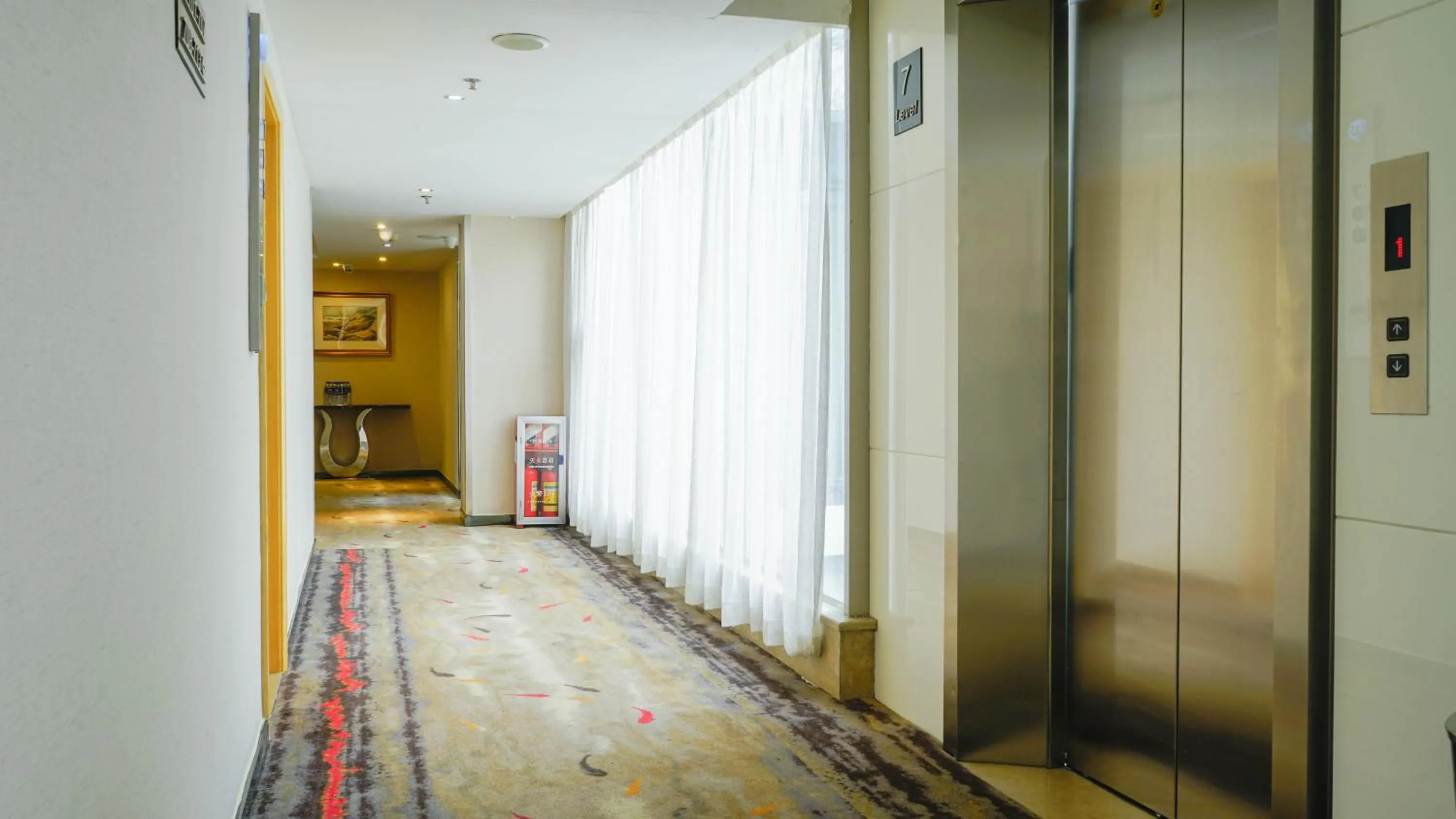 elevator in Paco Hotel Ouzhuang Metro Guangzhou