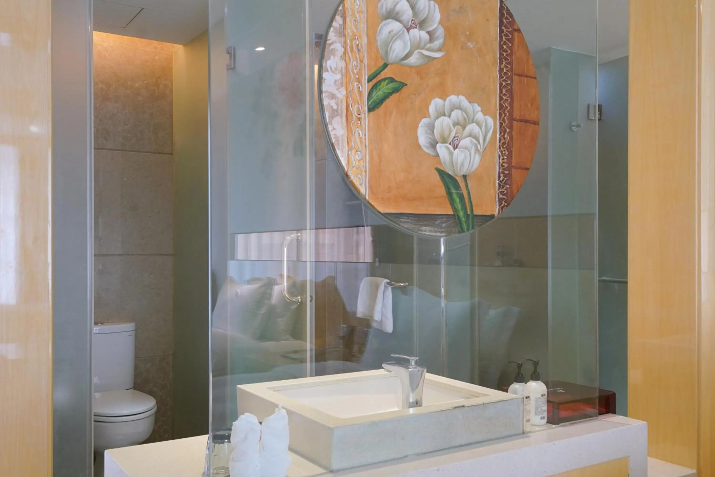 Bathroom in Paco Hotel Ouzhuang Metro Guangzhou