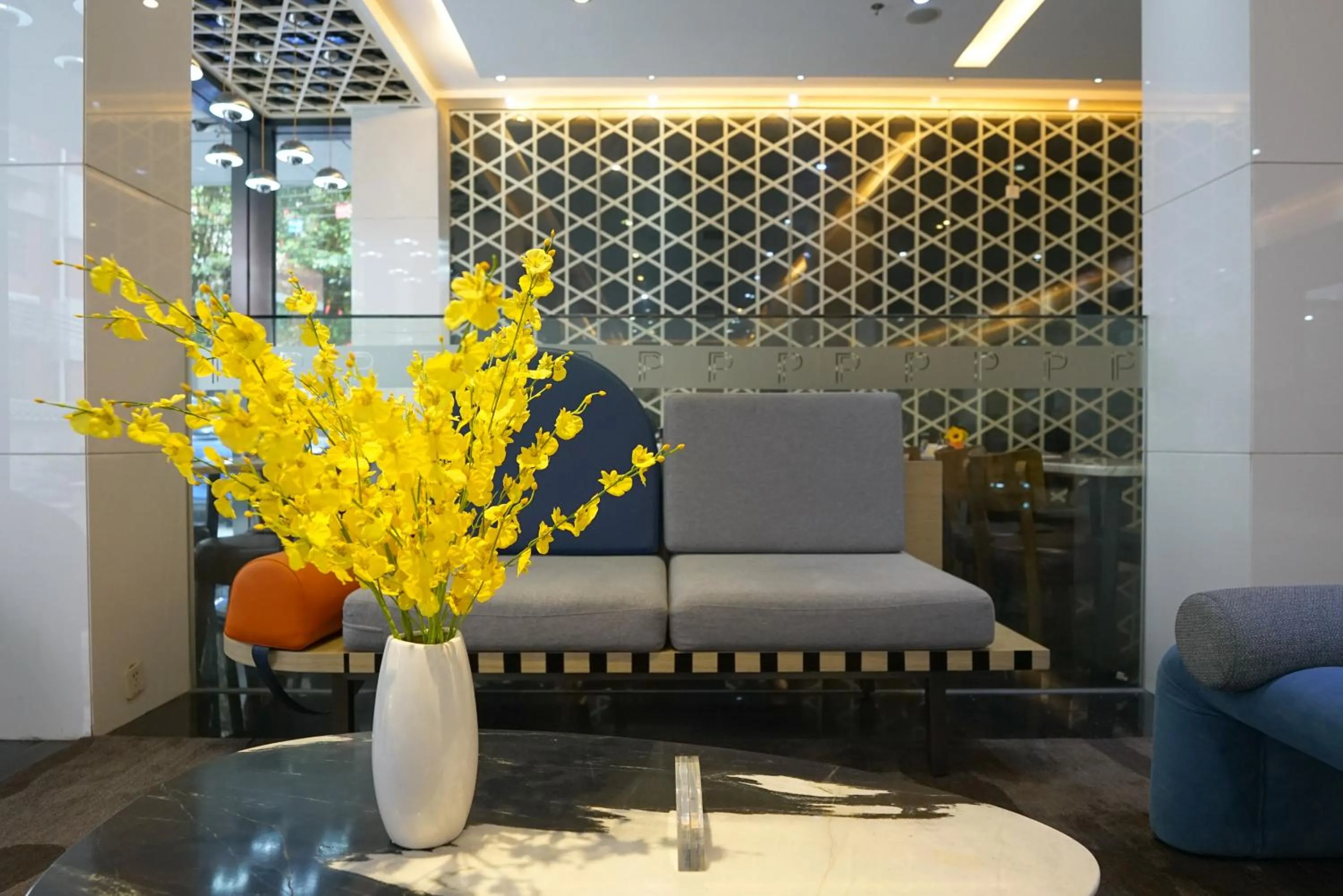 Lobby or reception in Paco Hotel Ouzhuang Metro Guangzhou