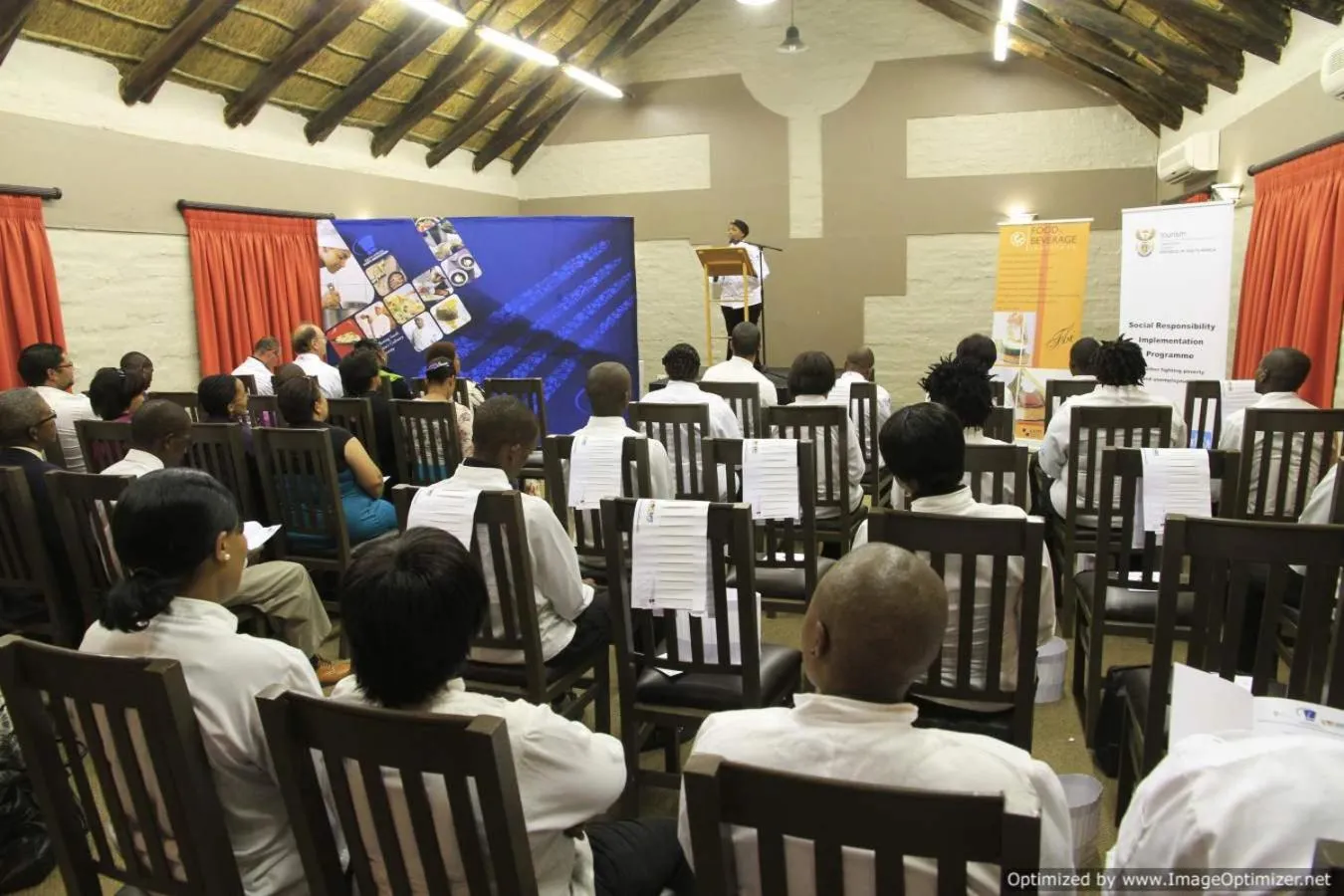 Business facilities in Bains Lodge - Sustainable Electricity