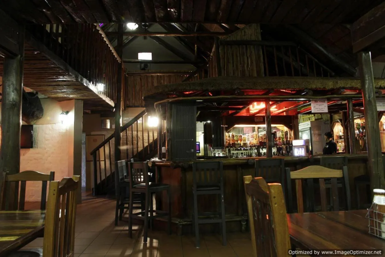 Restaurant/places to eat in Bains Lodge - Sustainable Electricity