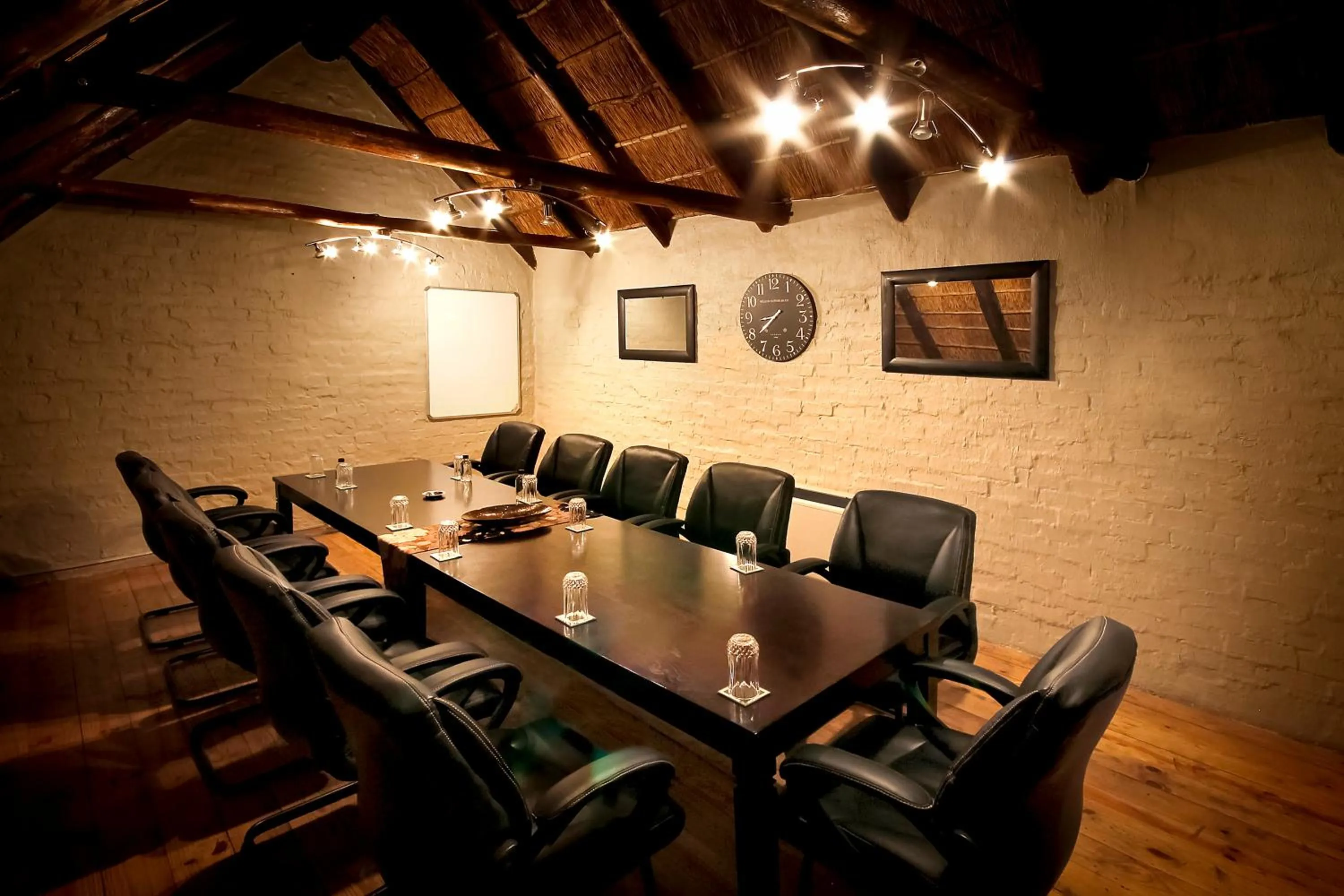 Business facilities in Bains Lodge - Sustainable Electricity