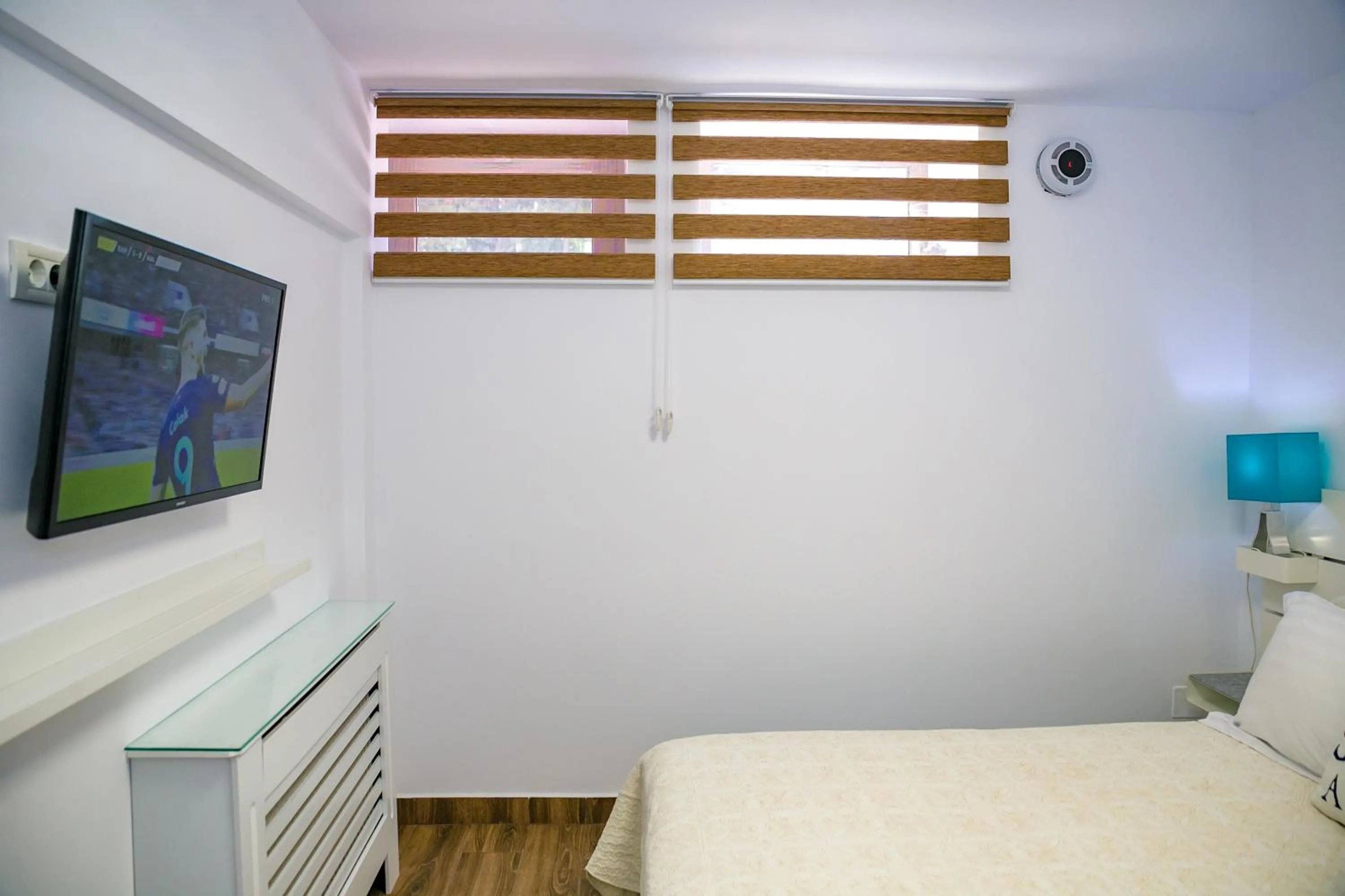 TV and multimedia in Villa Casafina Serviced Apartments