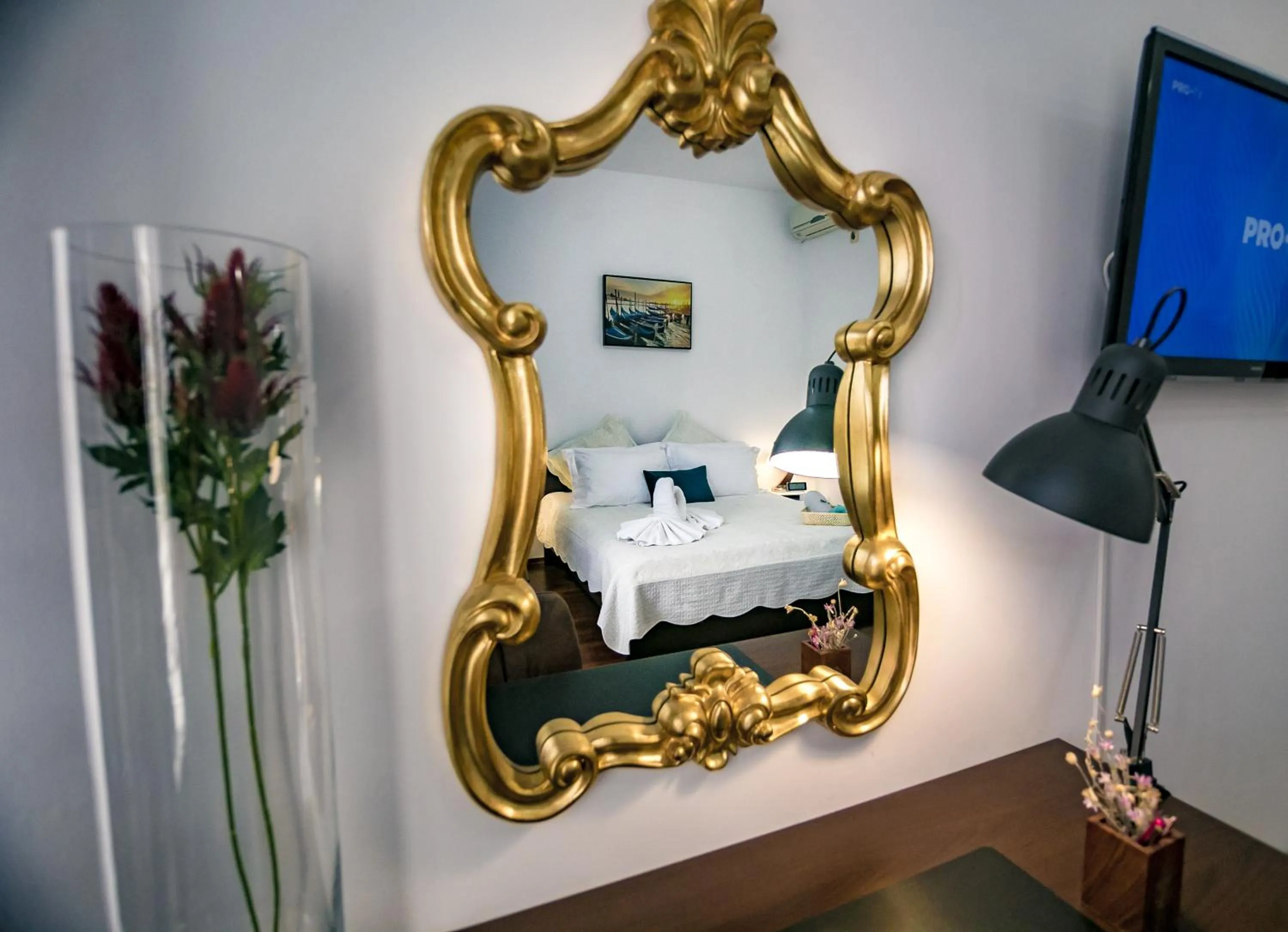 Decorative detail in Villa Casafina Serviced Apartments