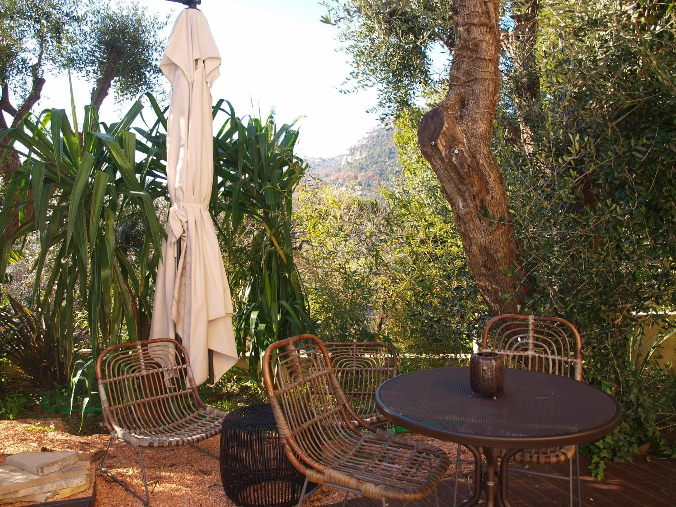 Balcony/Terrace in Avocado Hôtel Restaurant